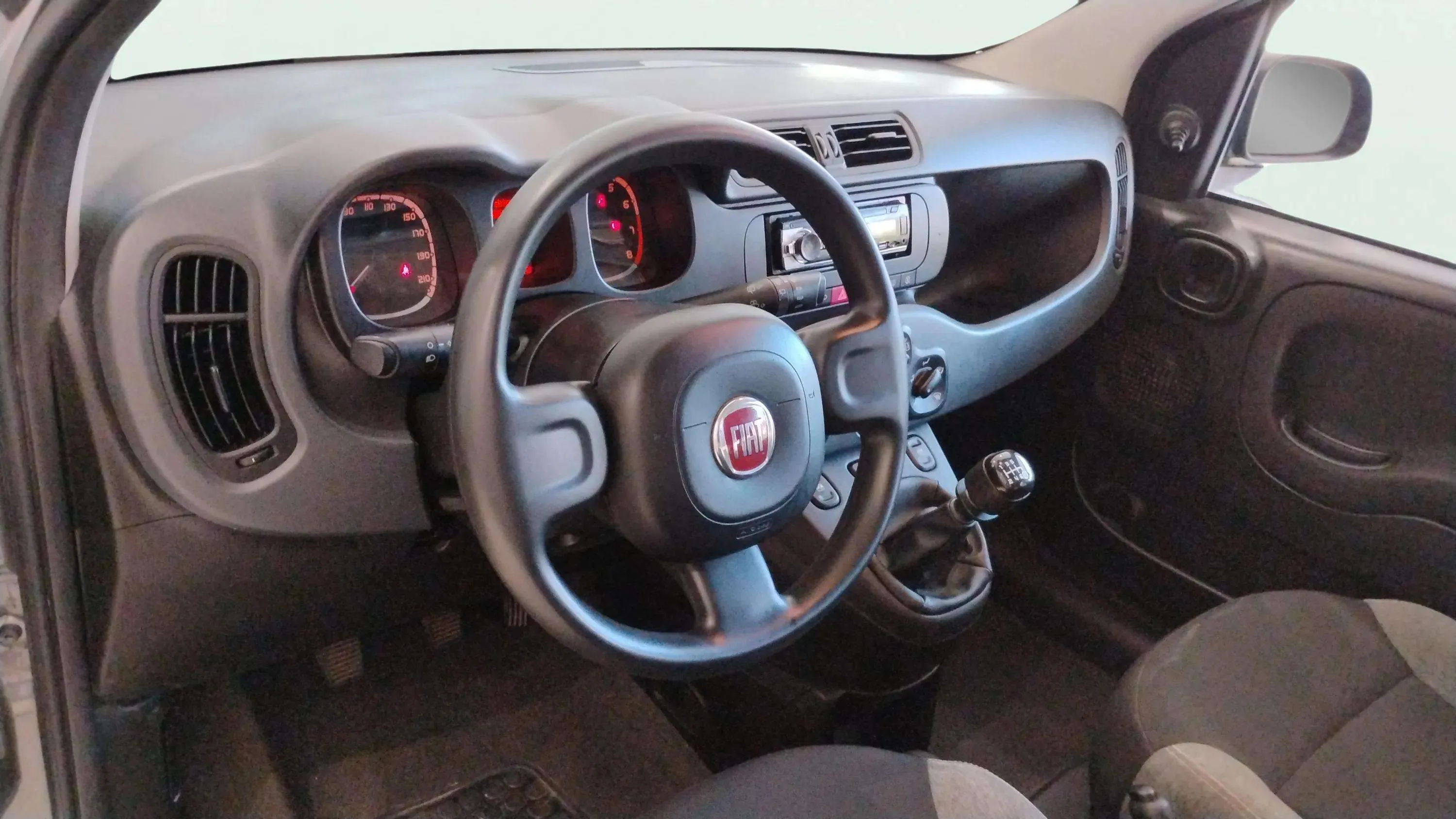 Fiat Panda Hybrid 1.0 Gse - foto 11