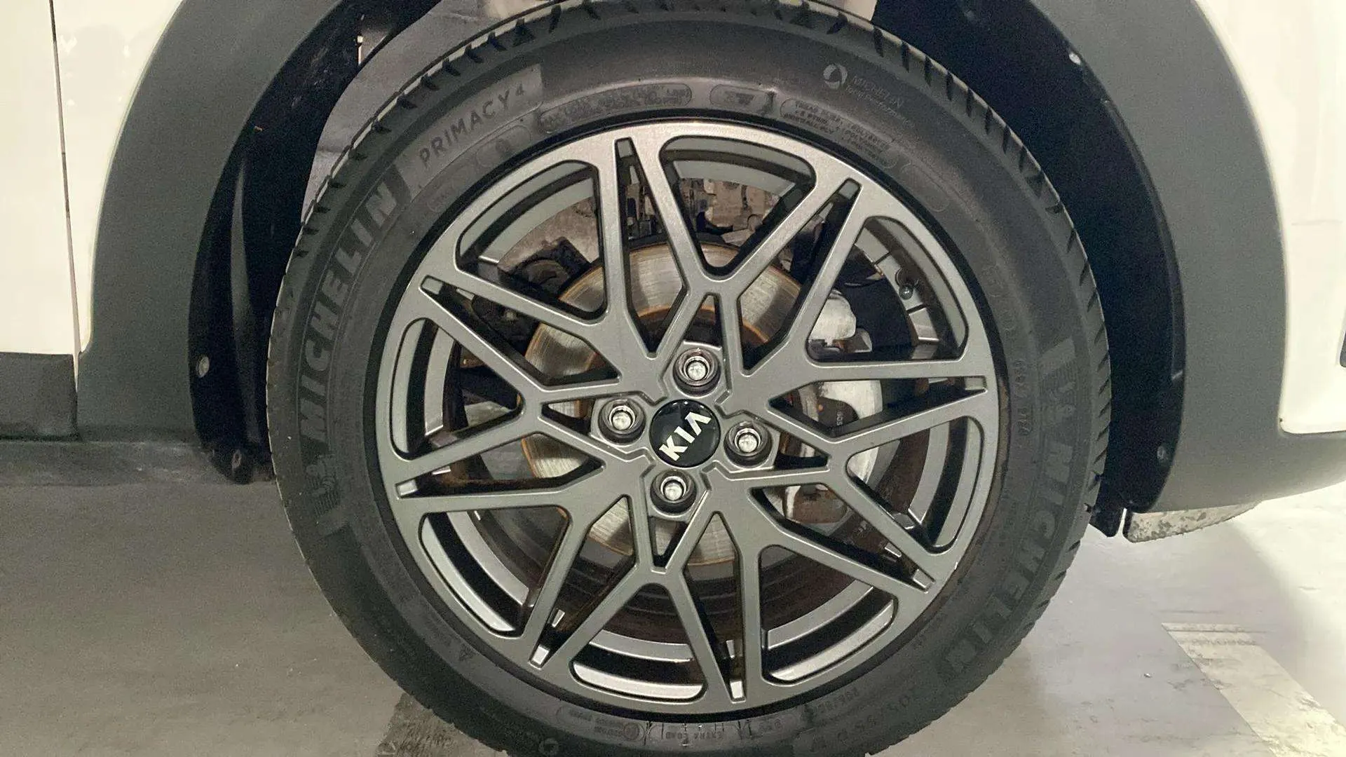 Kia Stonic 1.0 T-GDi Black Edition - foto 31