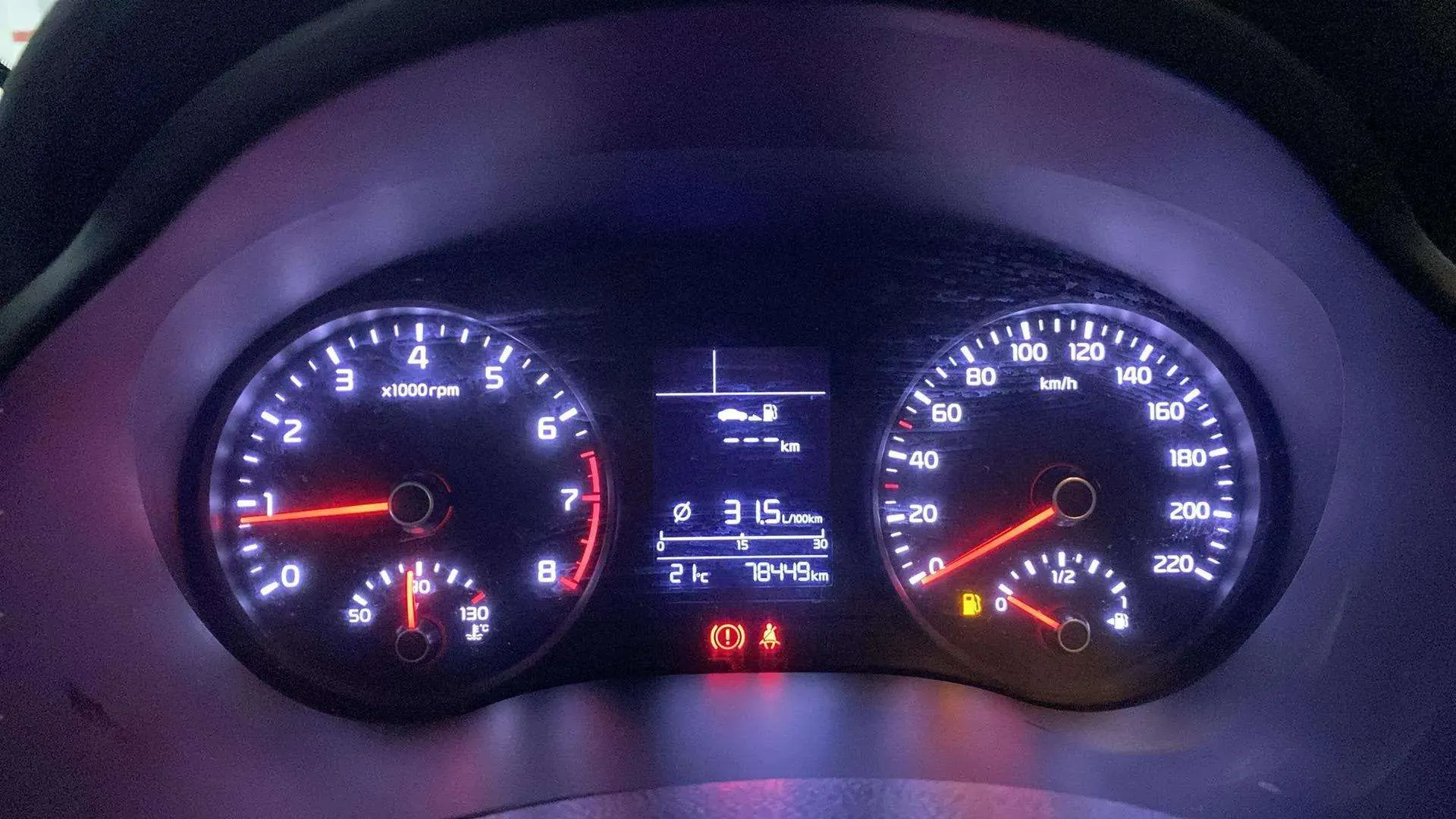 Kia Stonic 1.0 T-GDi Black Edition - foto 13