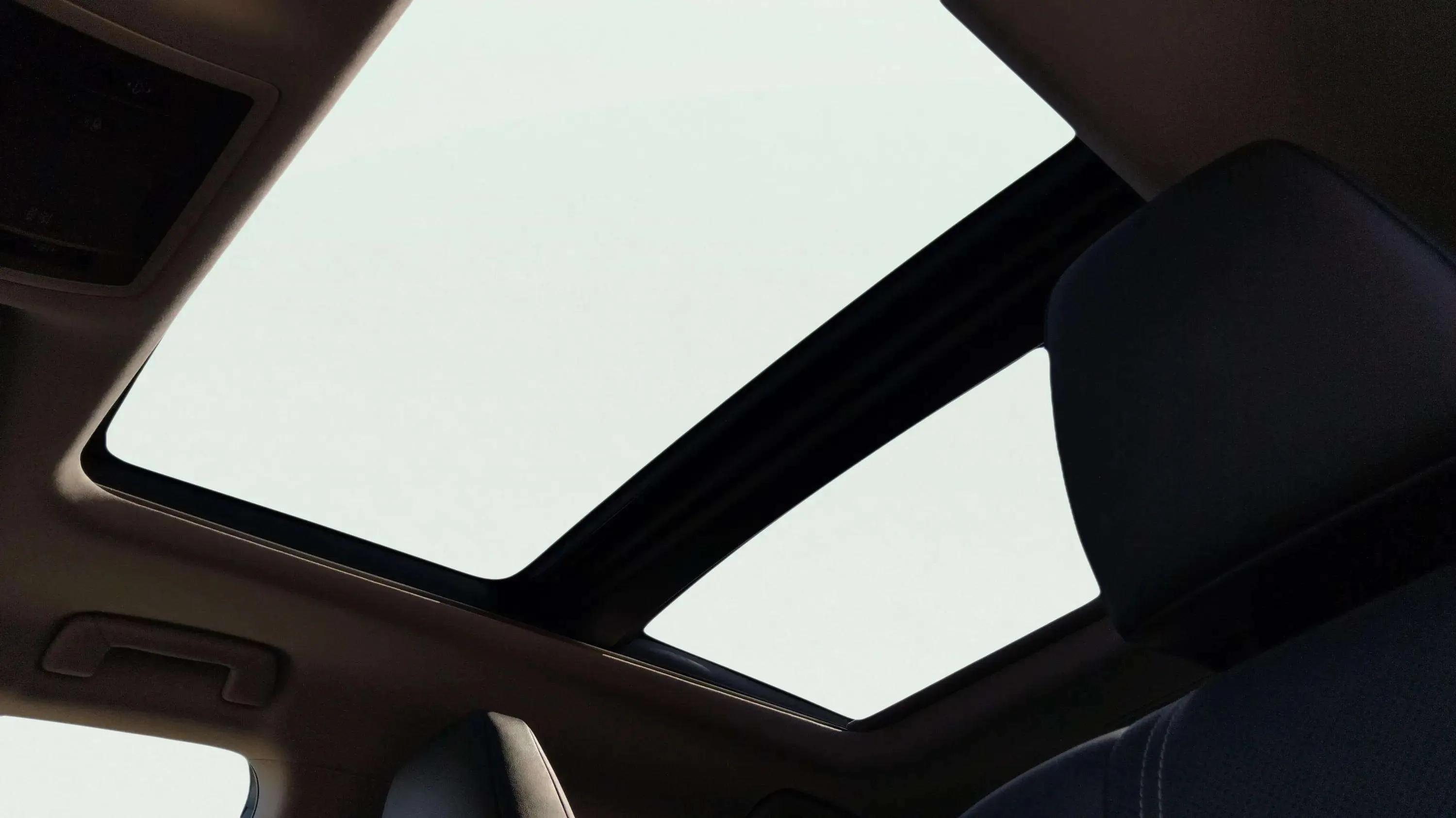Lexus RX 450h Executive - foto 12
