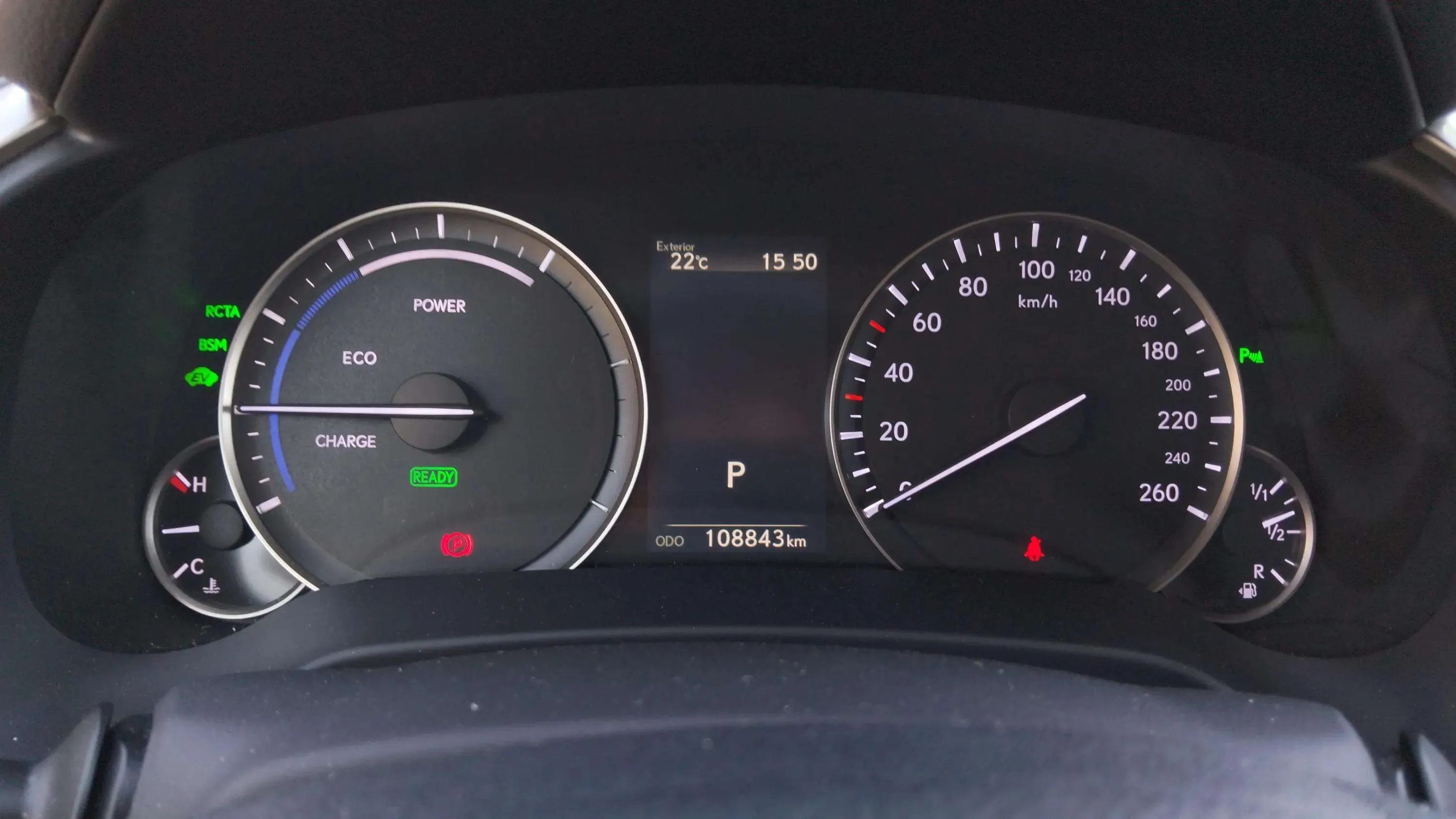 Lexus RX 450h Executive - foto 14