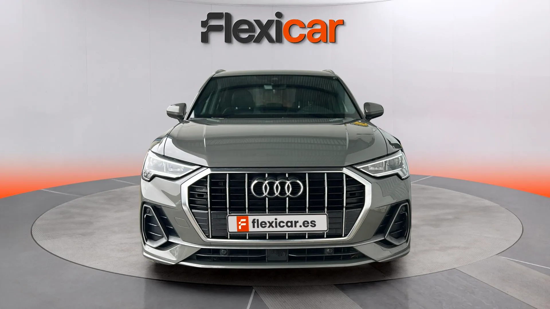 Audi Q3 S line 35 TDI S tronic - foto 2