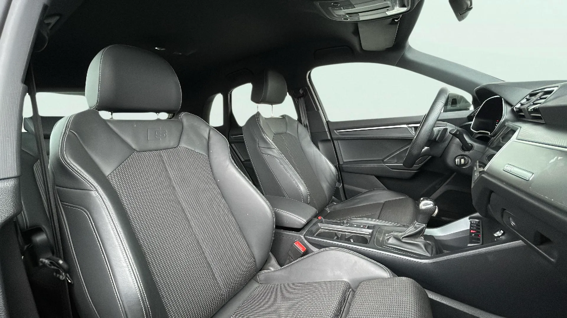 Audi Q3 S line 35 TDI S tronic - foto 7