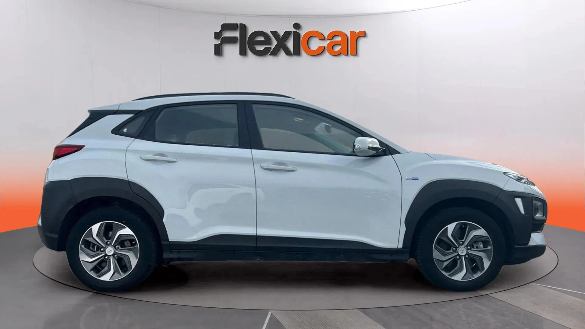 Hyundai Kona 1.6 GDI HEV Klass DCT - foto 5