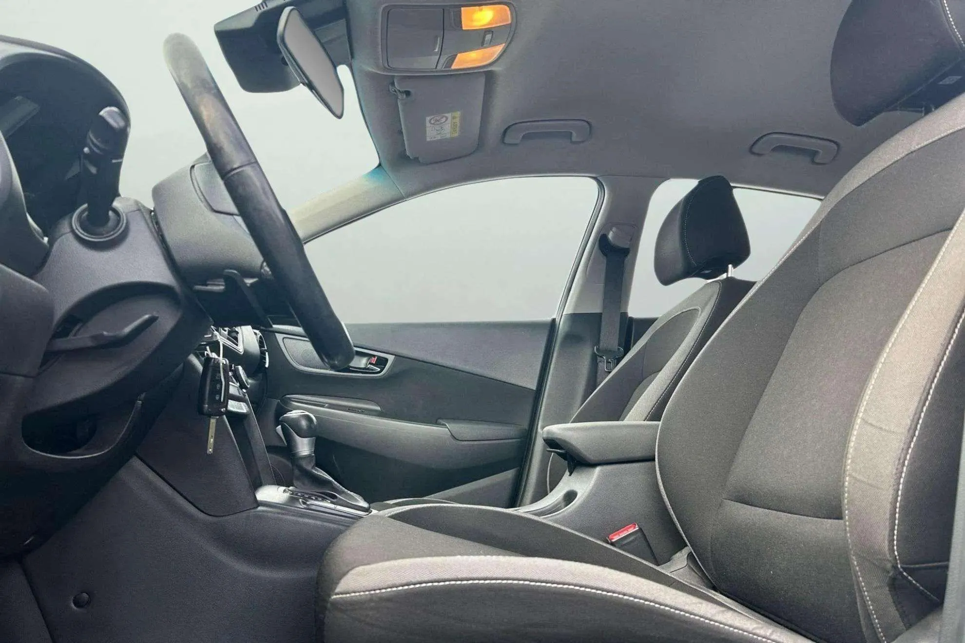 Hyundai Kona 1.6 GDI HEV Klass DCT - foto 10
