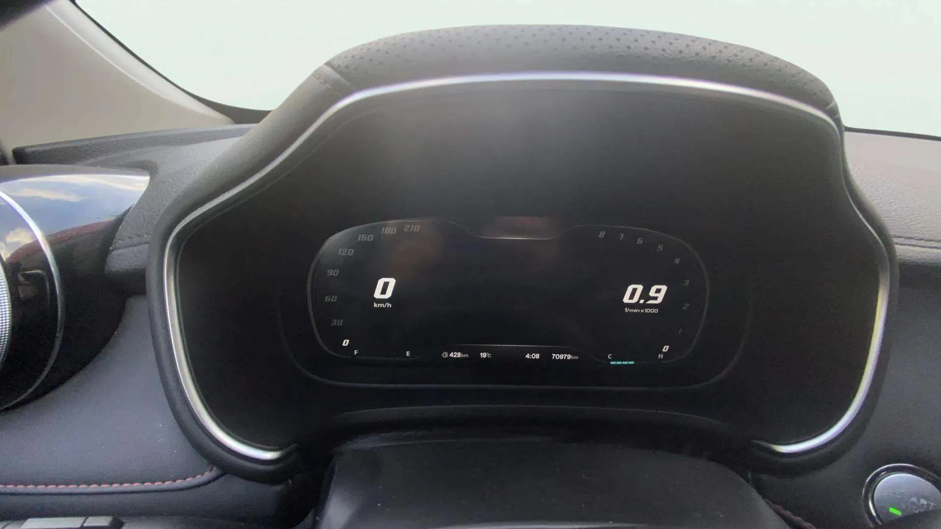 MG HS 1.5 Turbo GDI Comfort DCT - foto 10