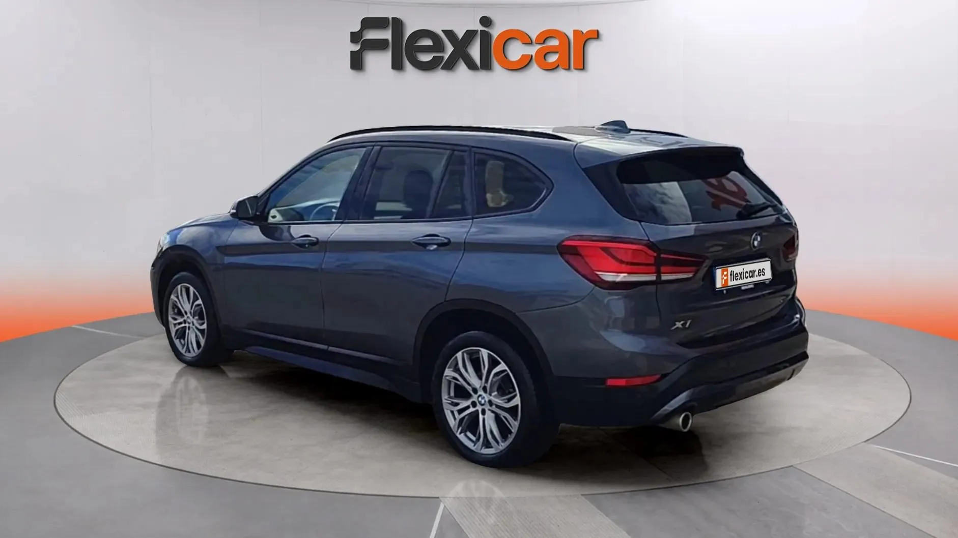 BMW X1 sDrive18i - foto 6