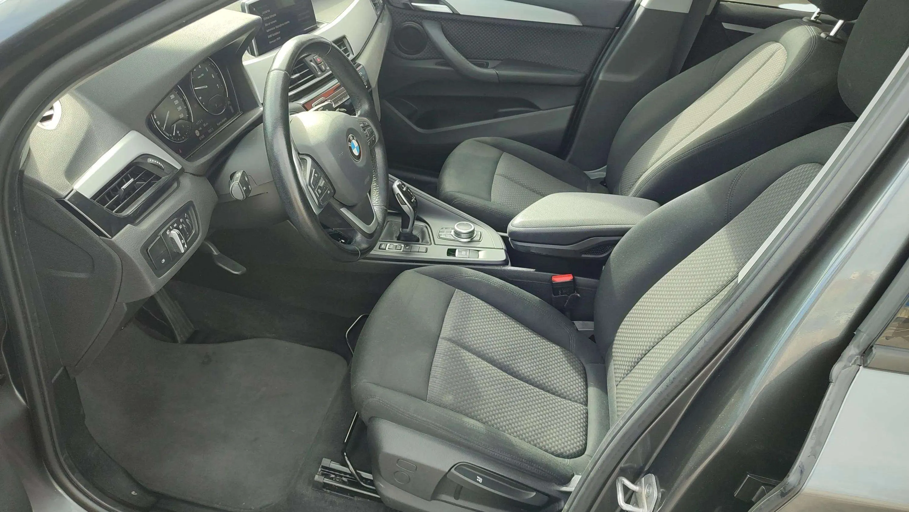 BMW X1 sDrive18i - foto 18