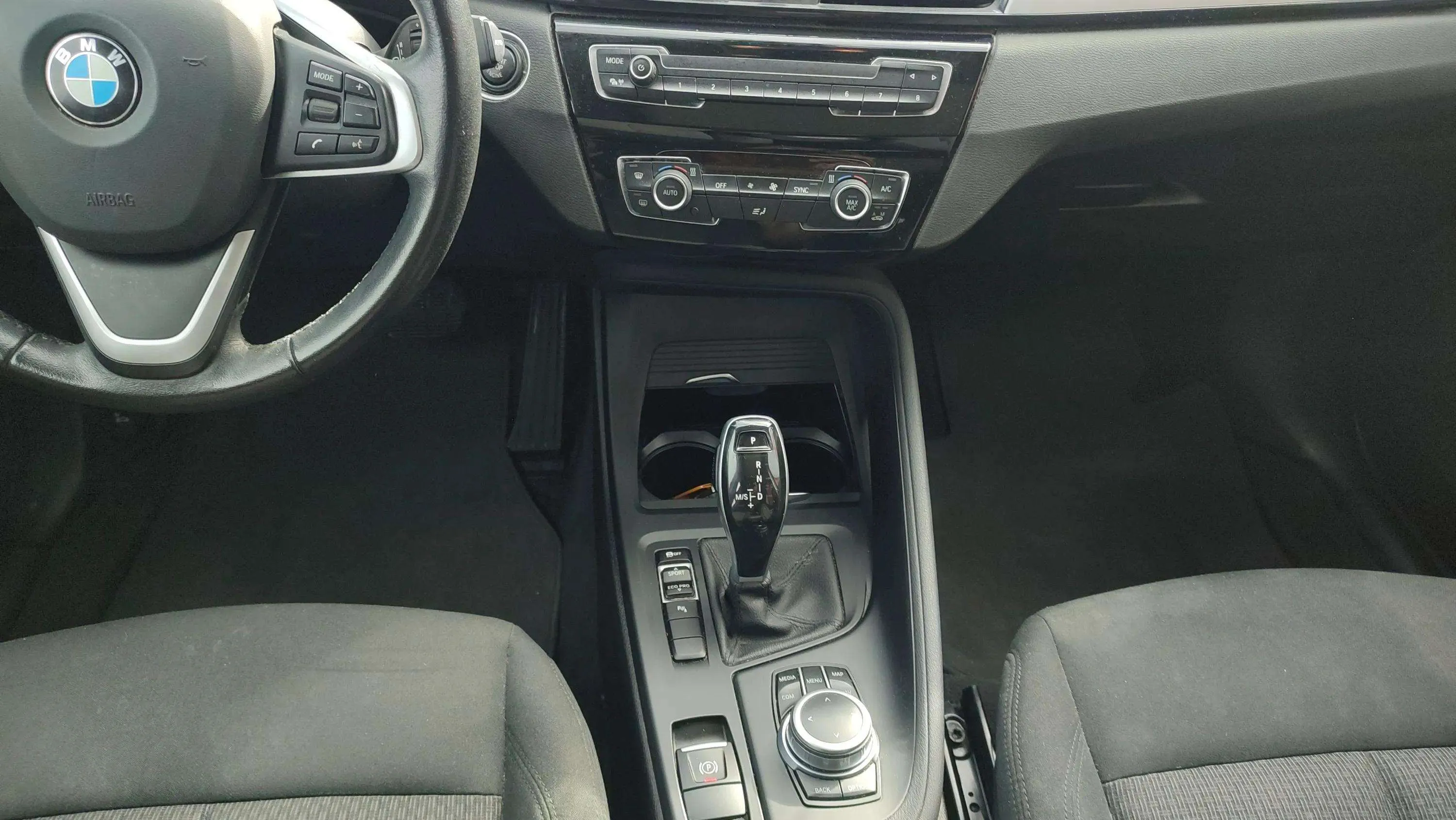 BMW X1 sDrive18i - foto 11