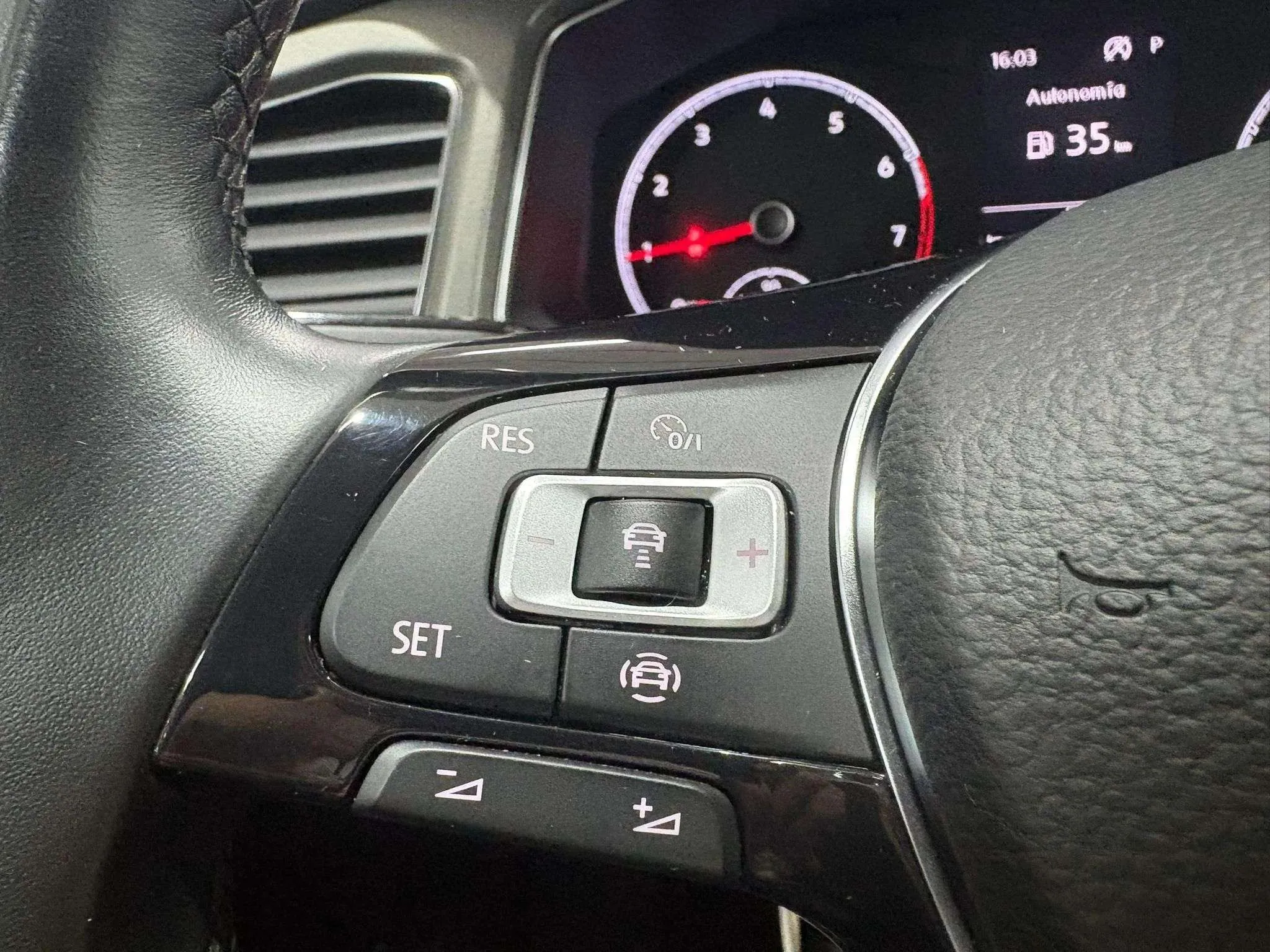 Volkswagen T-Roc Advance 1.5 TSI DSG - foto 14