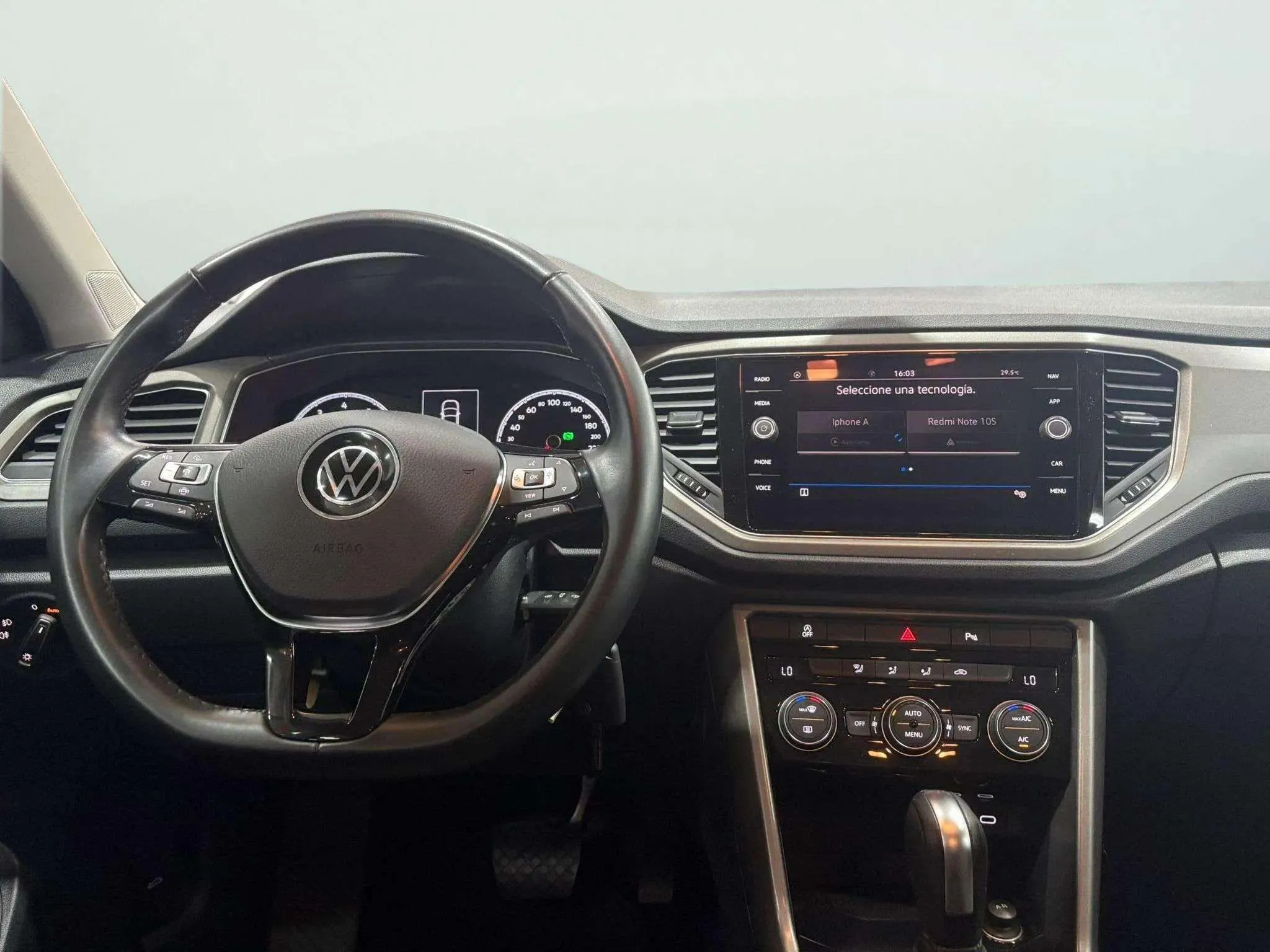 Volkswagen T-Roc Advance 1.5 TSI DSG - foto 10