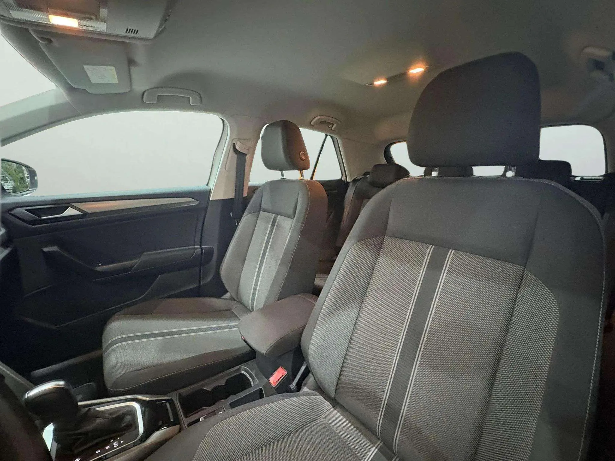 Volkswagen T-Roc Advance 1.5 TSI DSG - foto 20