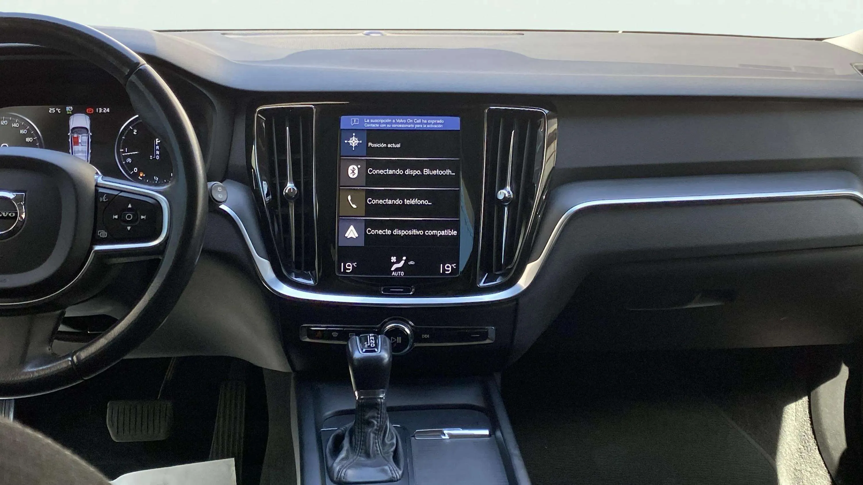 Volvo V60 2.0 D3 - foto 10
