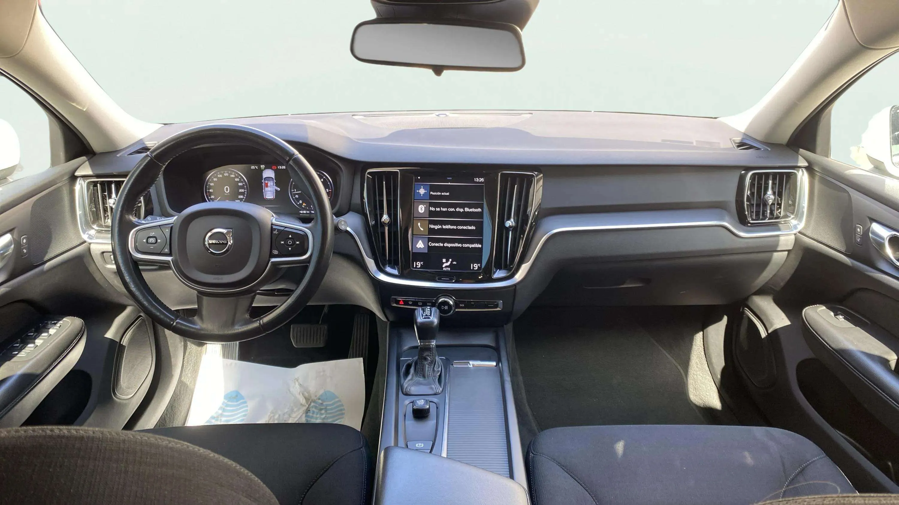 Volvo V60 2.0 D3 - foto 9