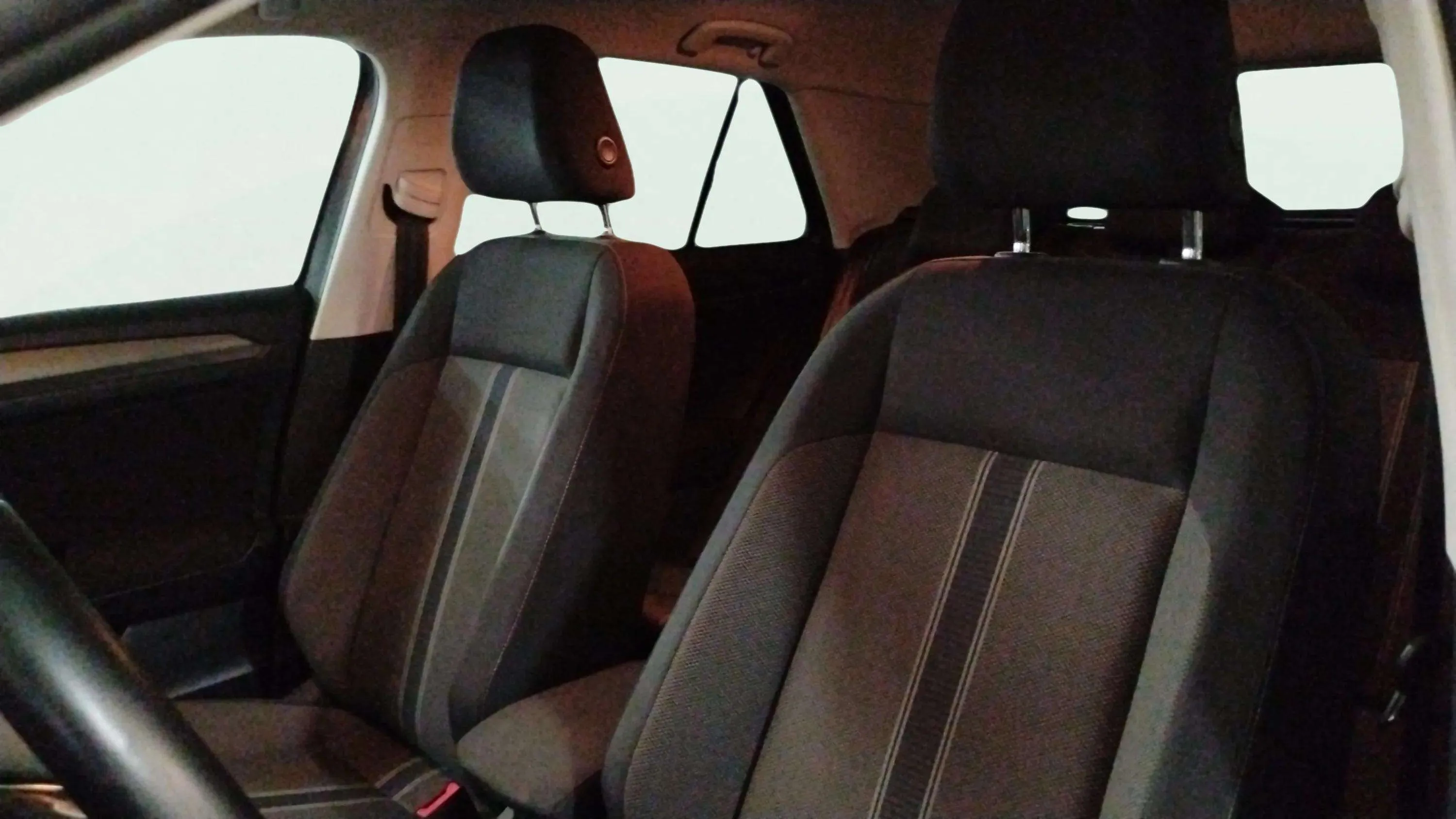 Volkswagen T-Roc Advance 2.0 TDI DSG - foto 8