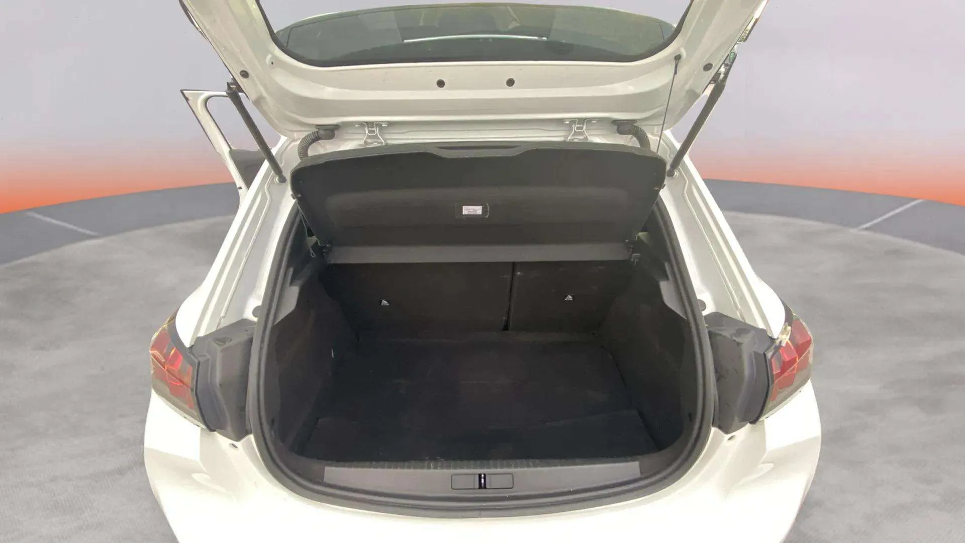 Peugeot 208 PureTech Allure - foto 6