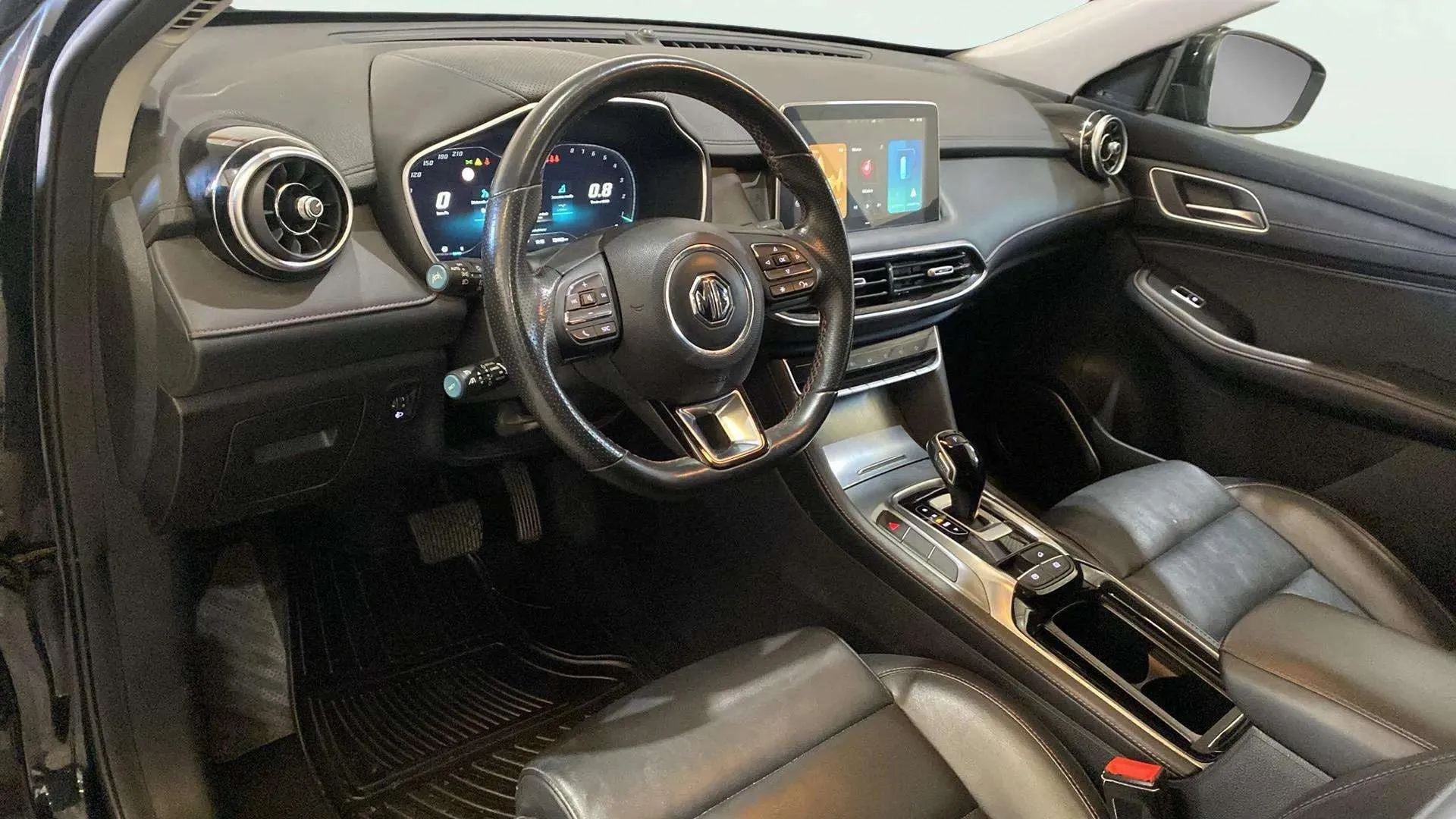 MG HS 1.5 Turbo GDI Comfort DCT - foto 9