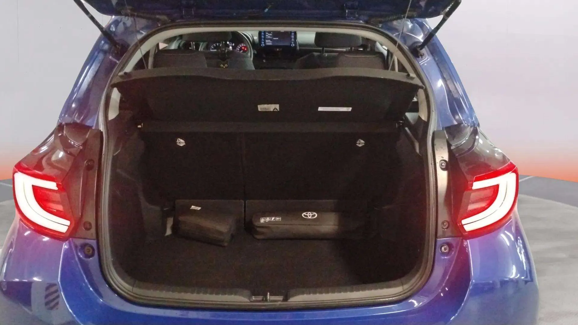 Toyota Yaris 1.5 125 S-Edition - foto 15