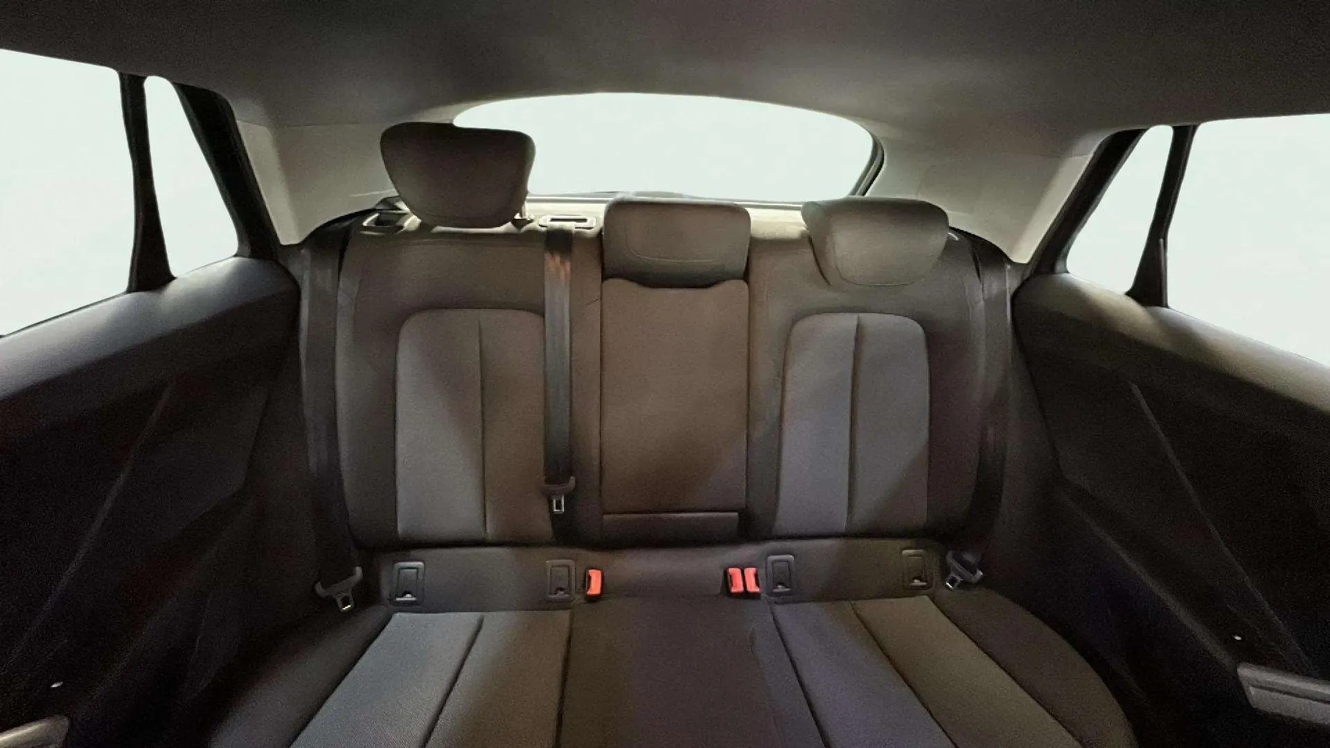 Audi Q2 Advanced 35 TFSI - foto 16