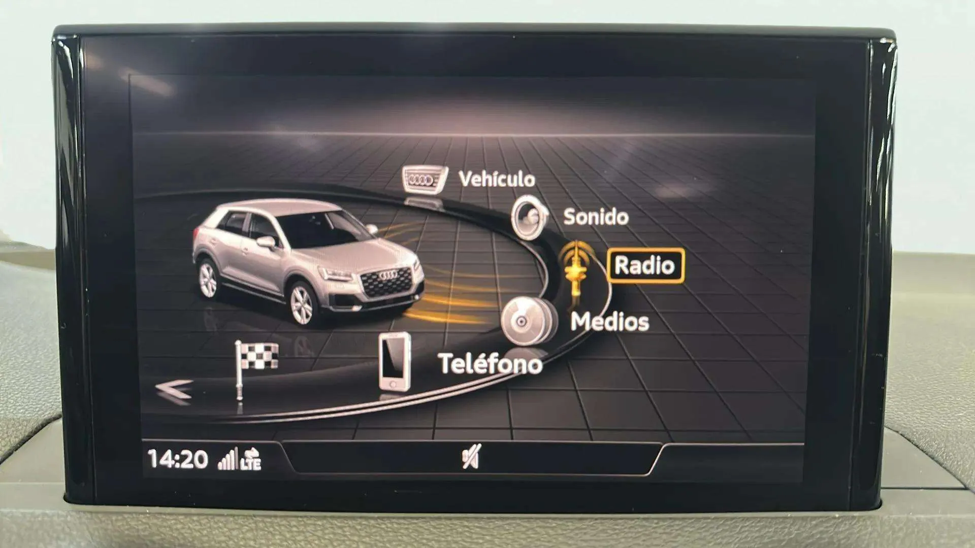Audi Q2 Advanced 35 TFSI - foto 21