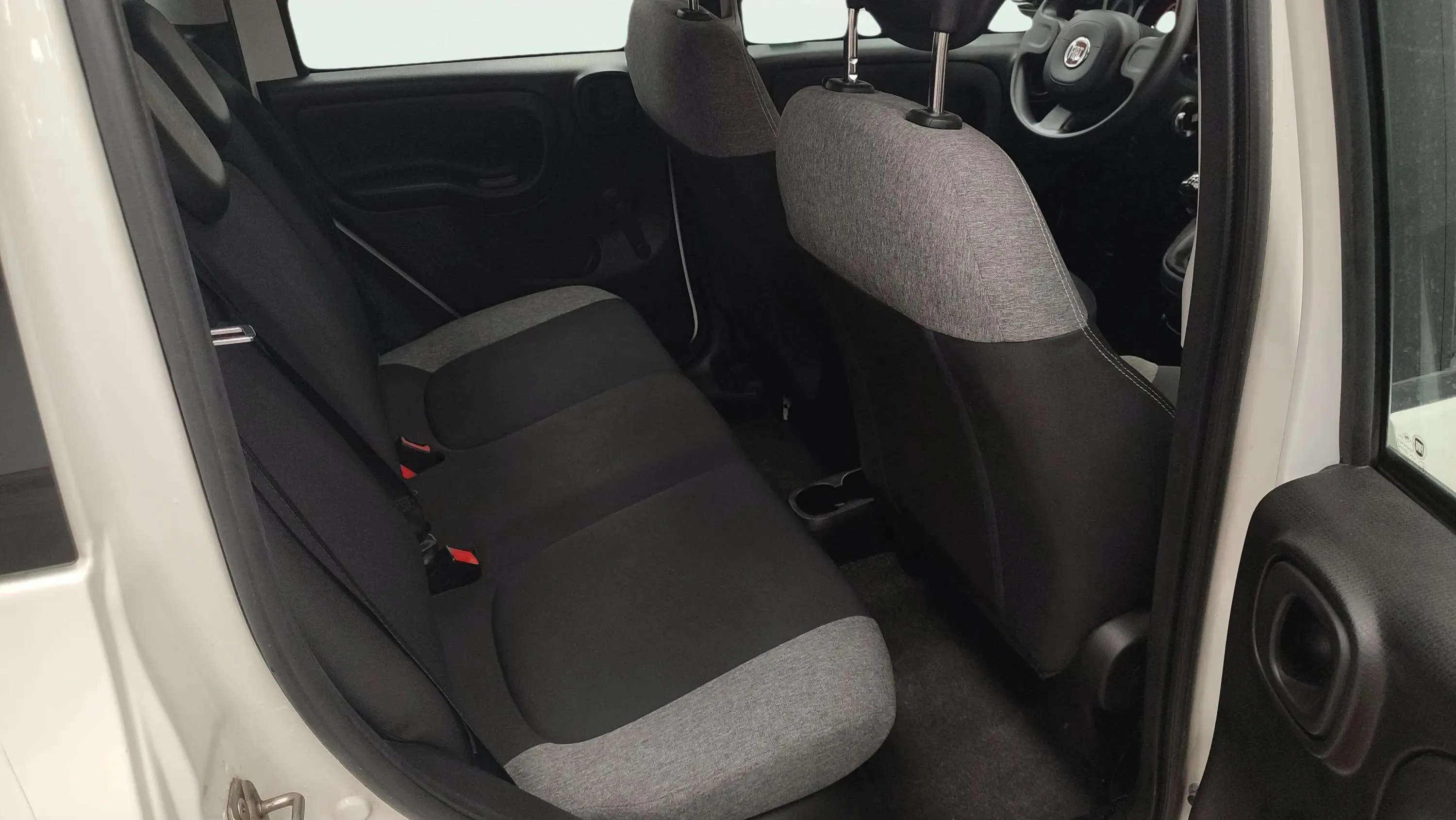 Fiat Panda Cross 1.0 Hybrid - foto 16