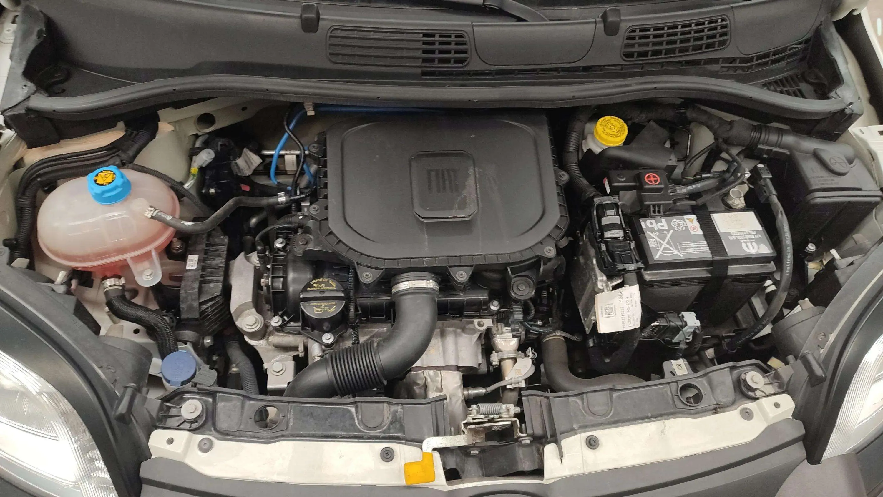 Fiat Panda Cross 1.0 Hybrid - foto 18