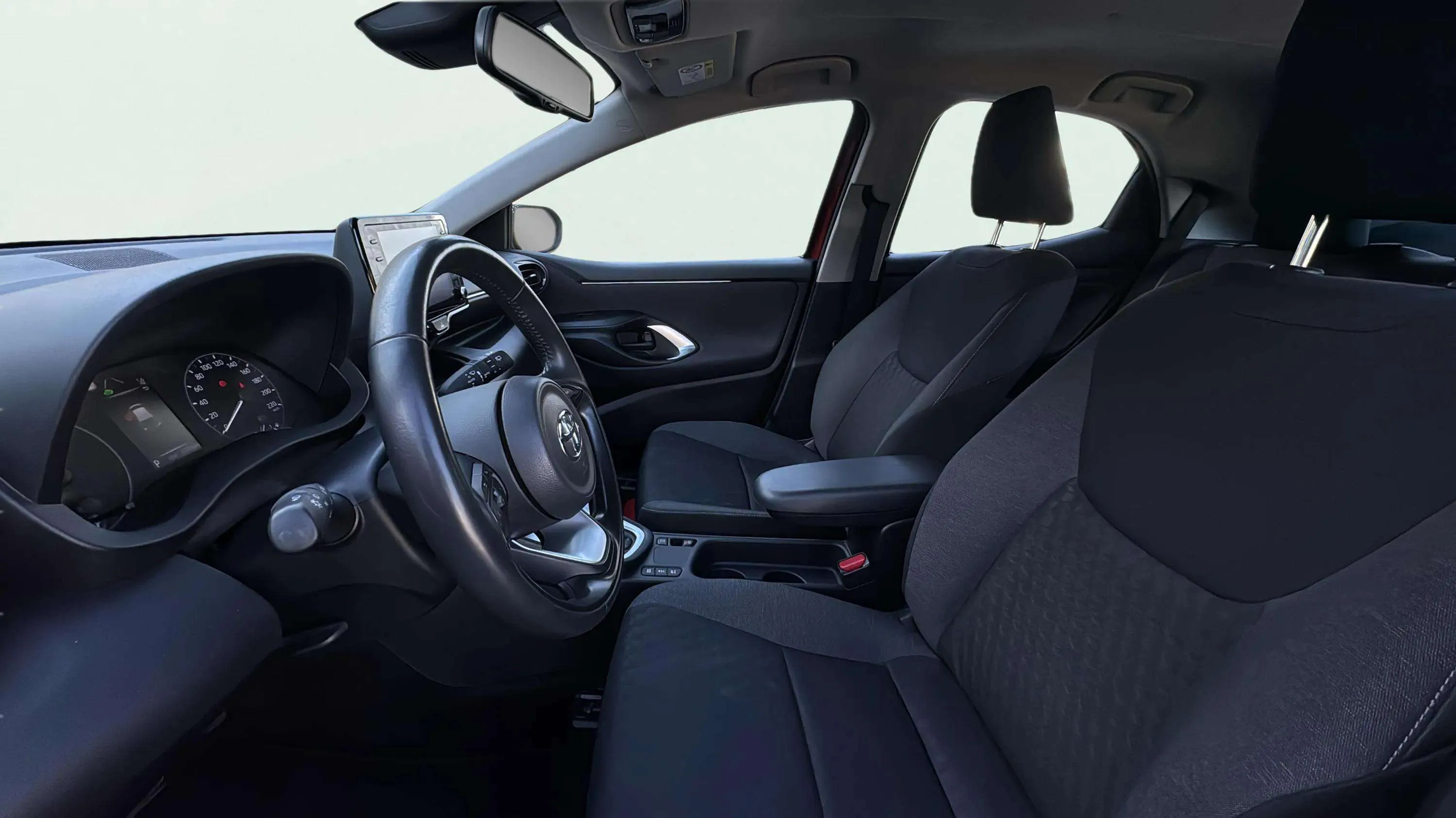 Toyota Yaris 1.5 120H Active Plus - foto 16