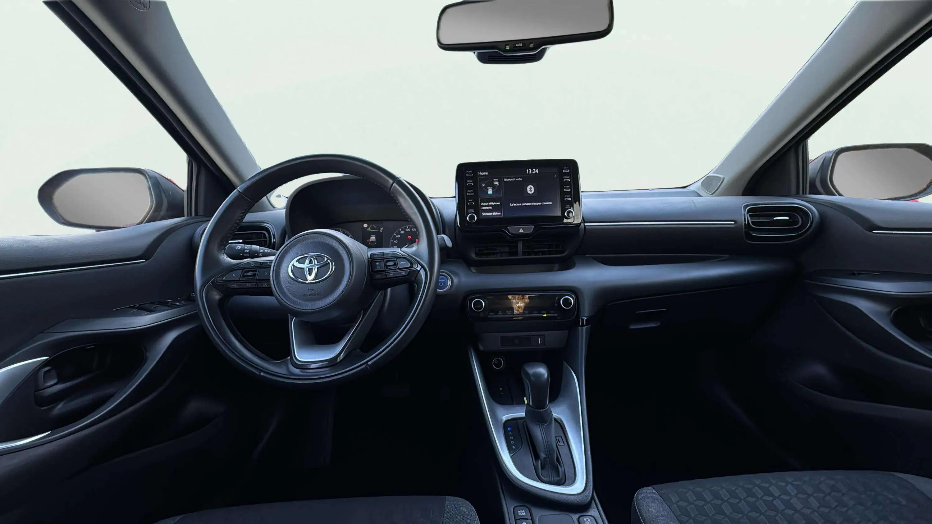Toyota Yaris 1.5 120H Active Plus - foto 10
