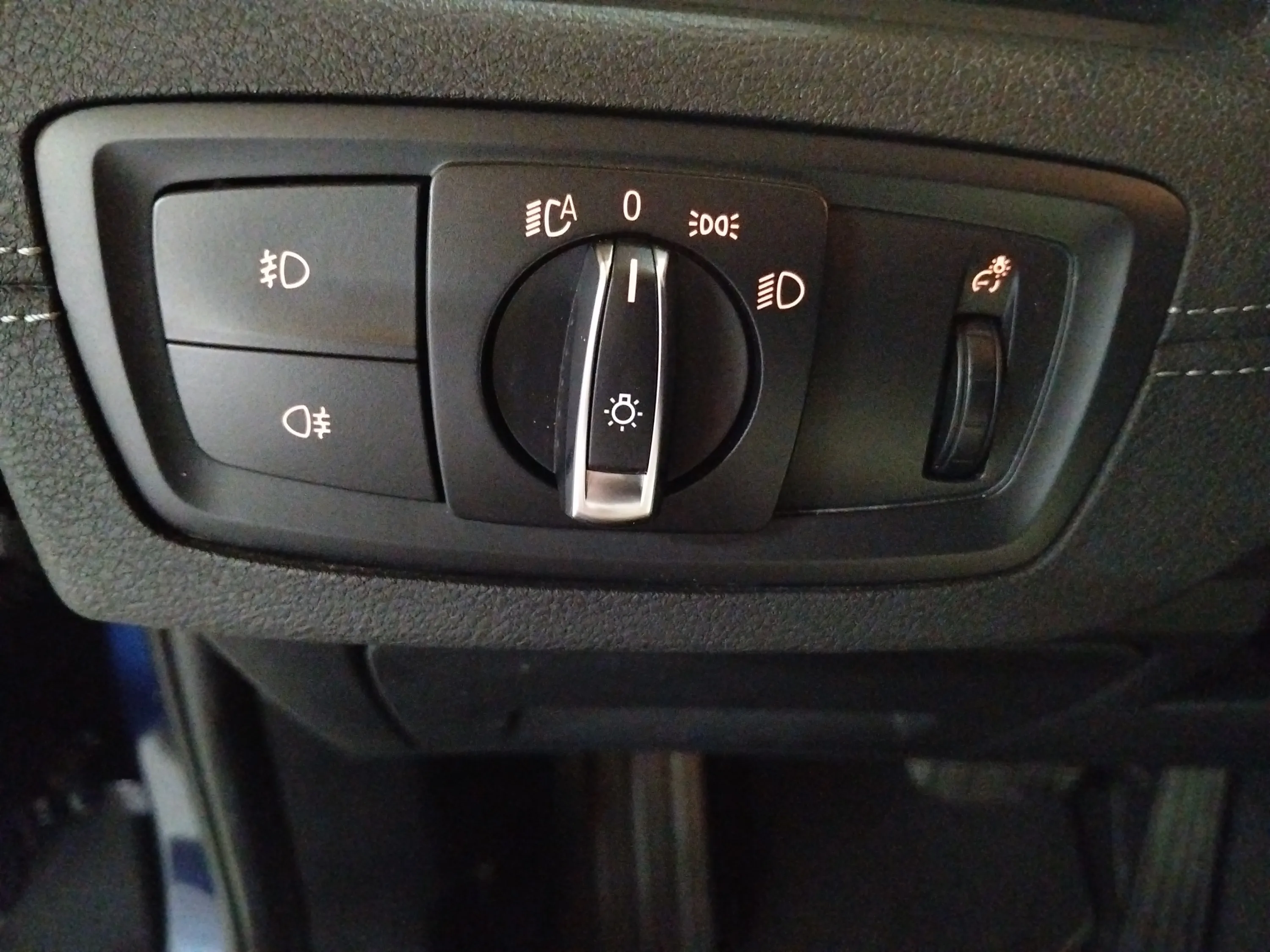 BMW X2 sDrive18d - foto 26