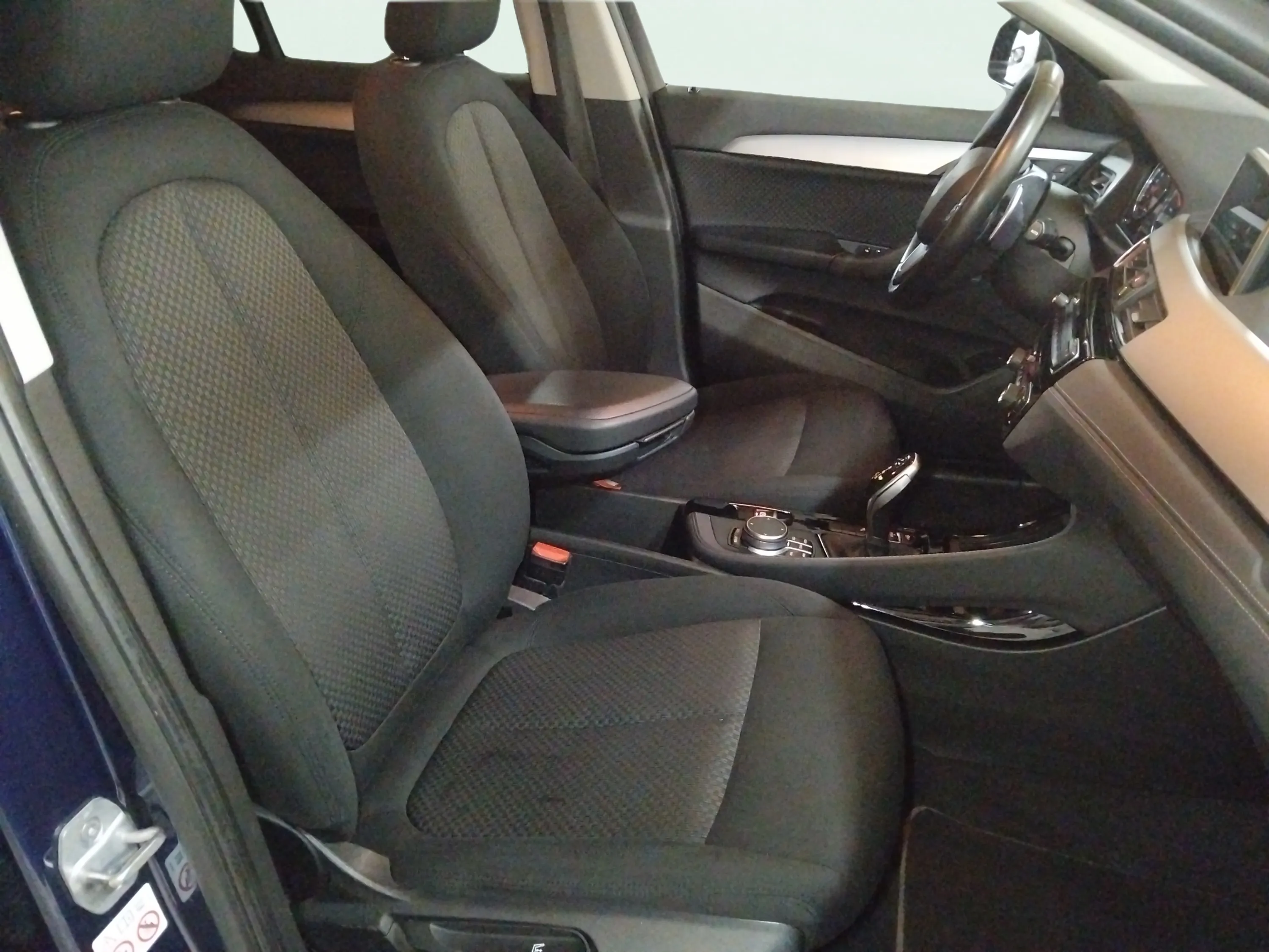BMW X2 sDrive18d - foto 13