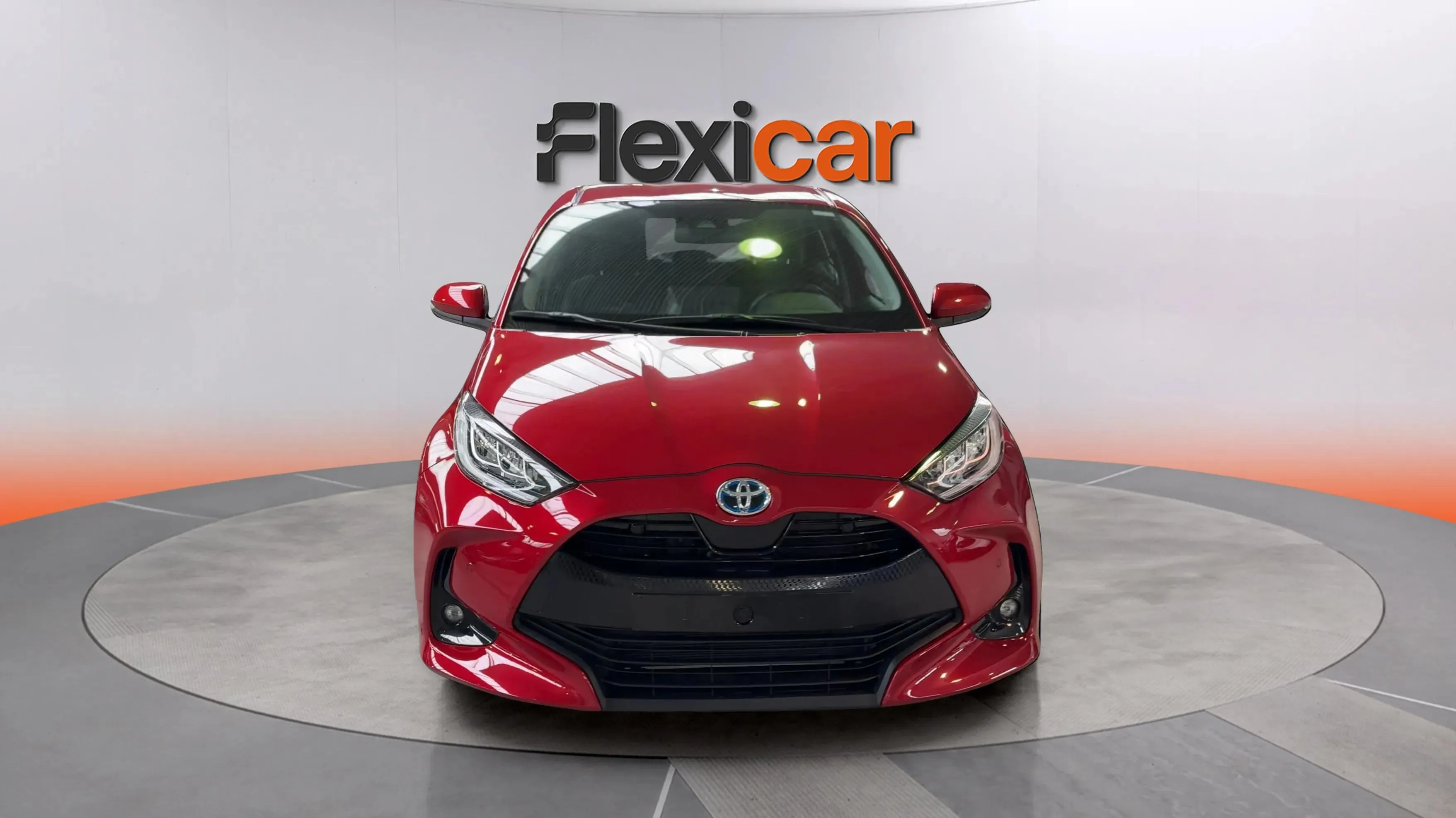 Toyota Yaris 1.5 120H Active Plus - foto 2