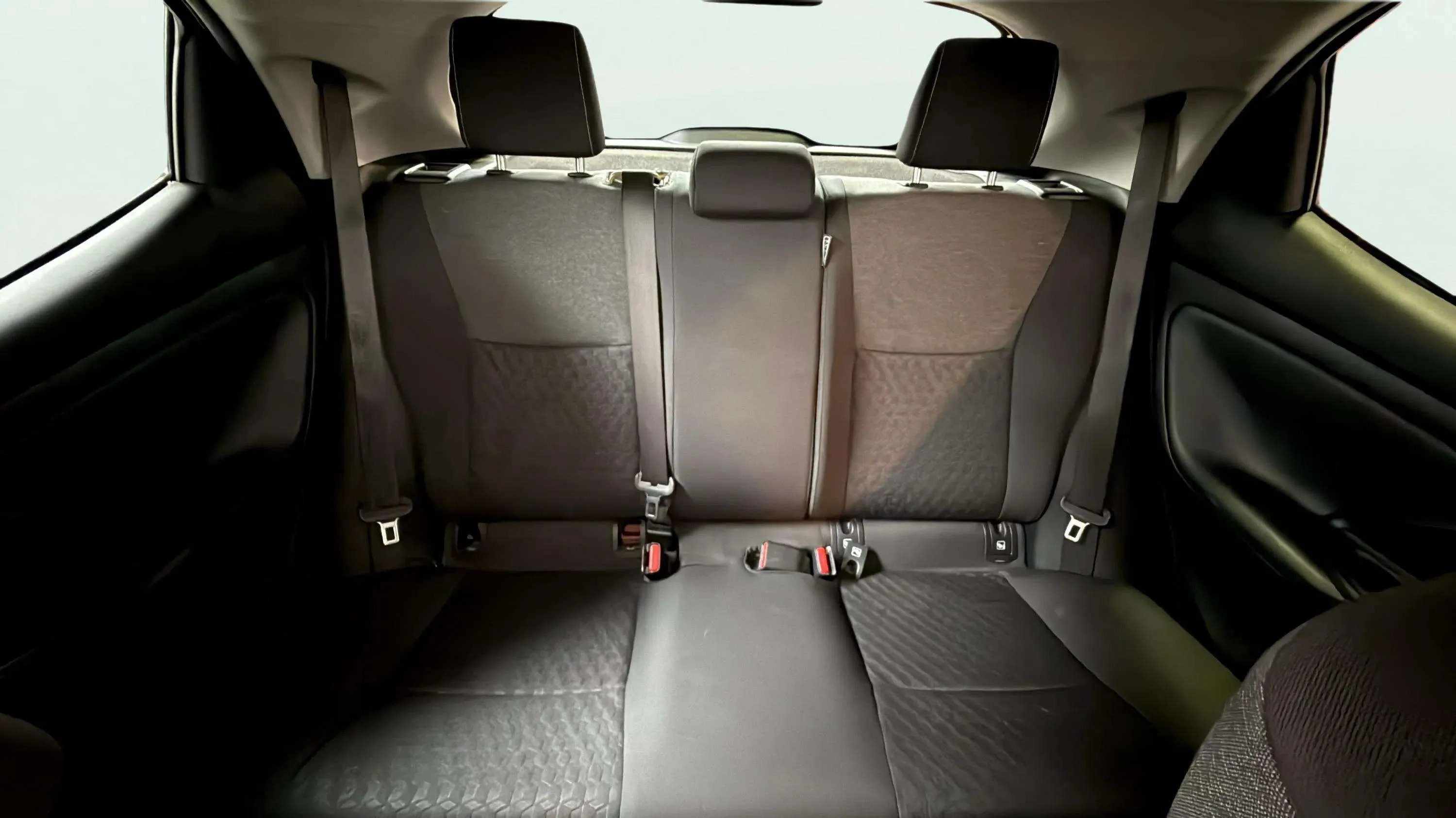 Toyota Yaris 1.5 120H Active Plus - foto 10