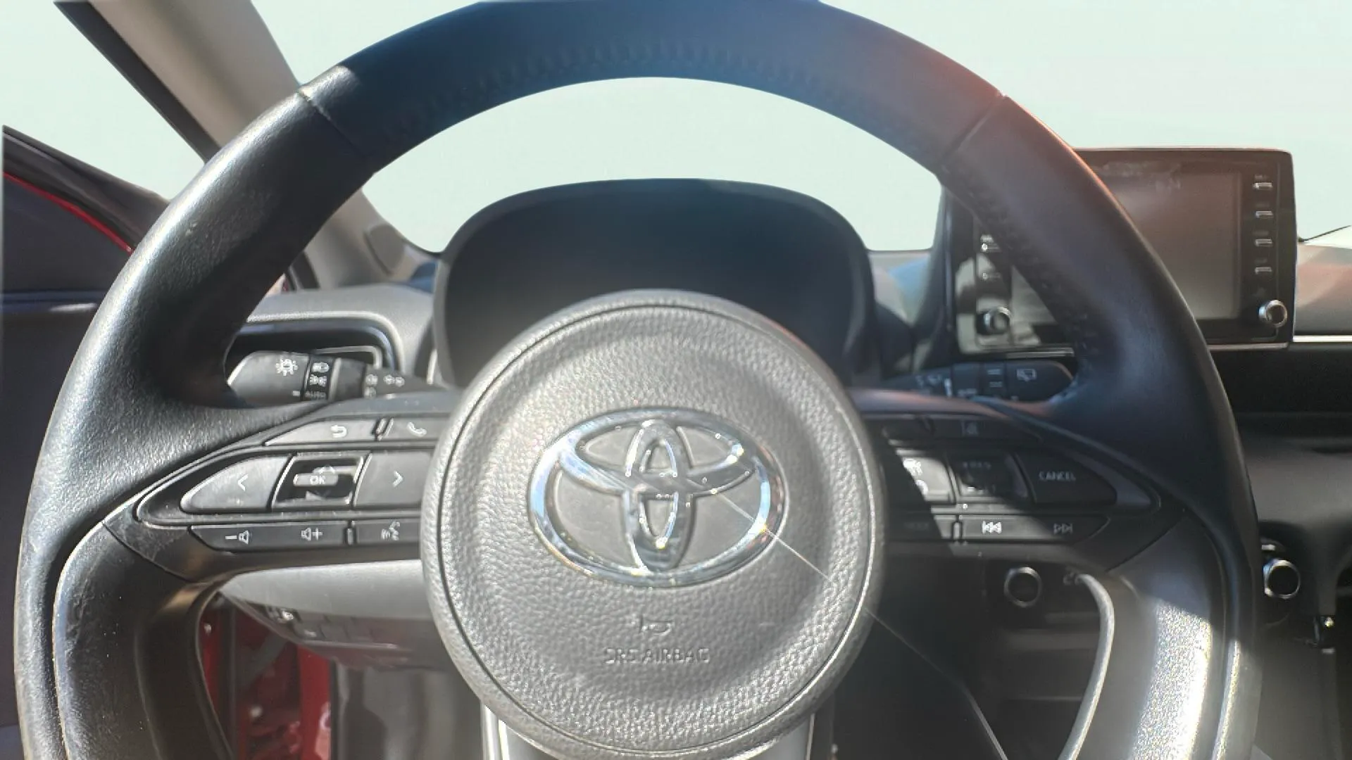 Toyota Yaris 1.5 120H Active Plus - foto 17