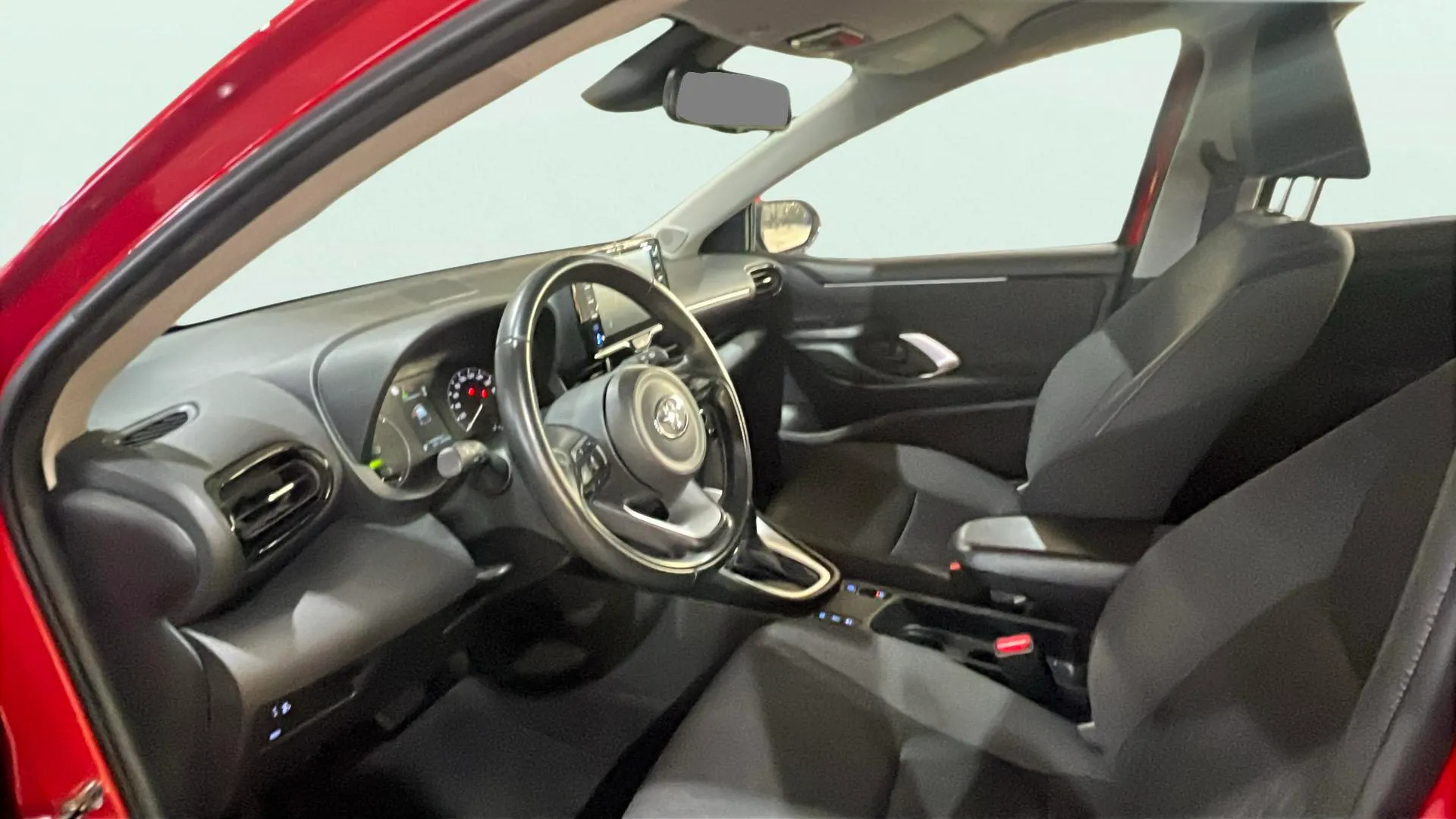 Toyota Yaris 1.5 120H Active Plus - foto 18