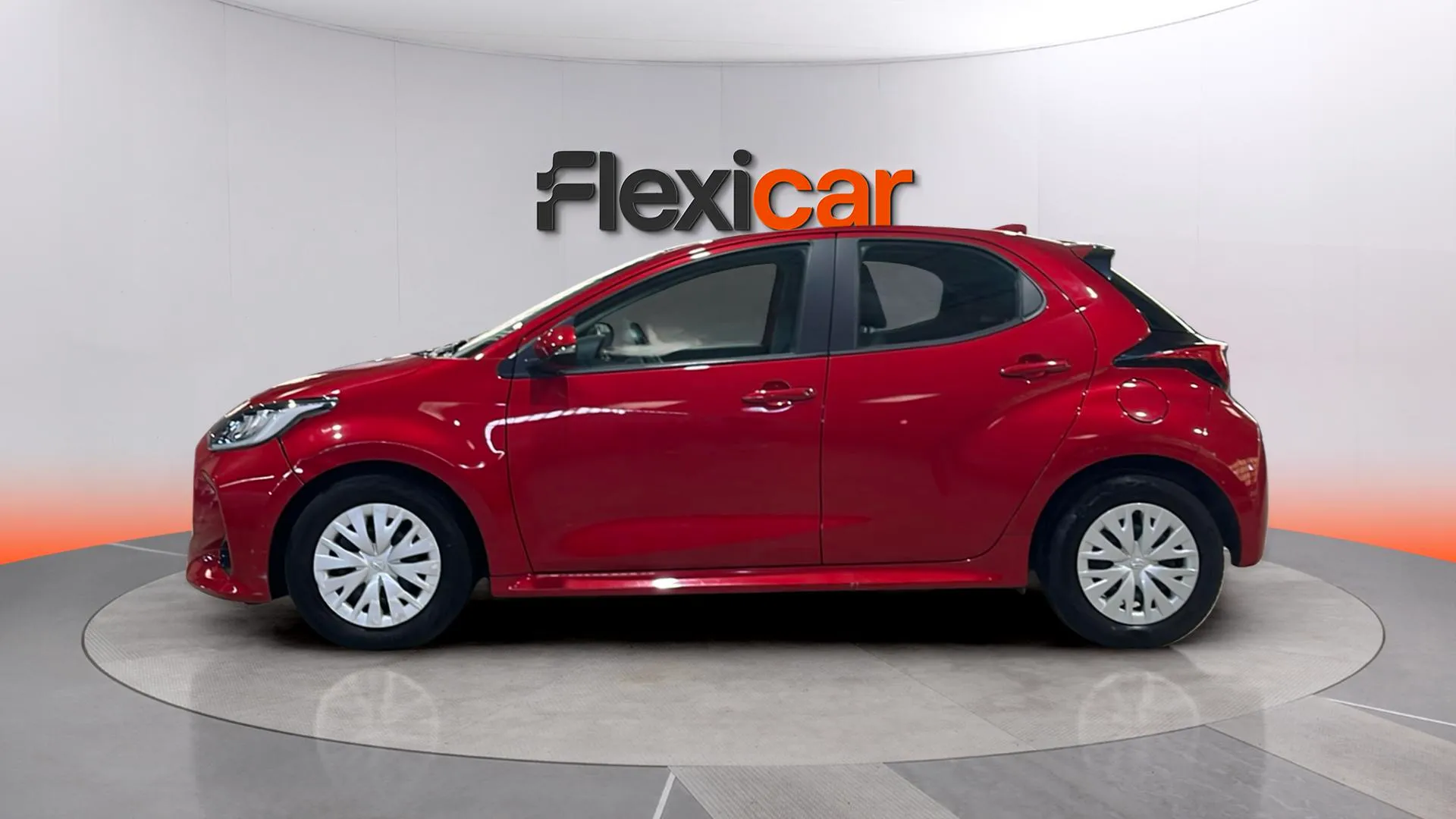 Toyota Yaris 1.5 120H Active Plus - foto 5