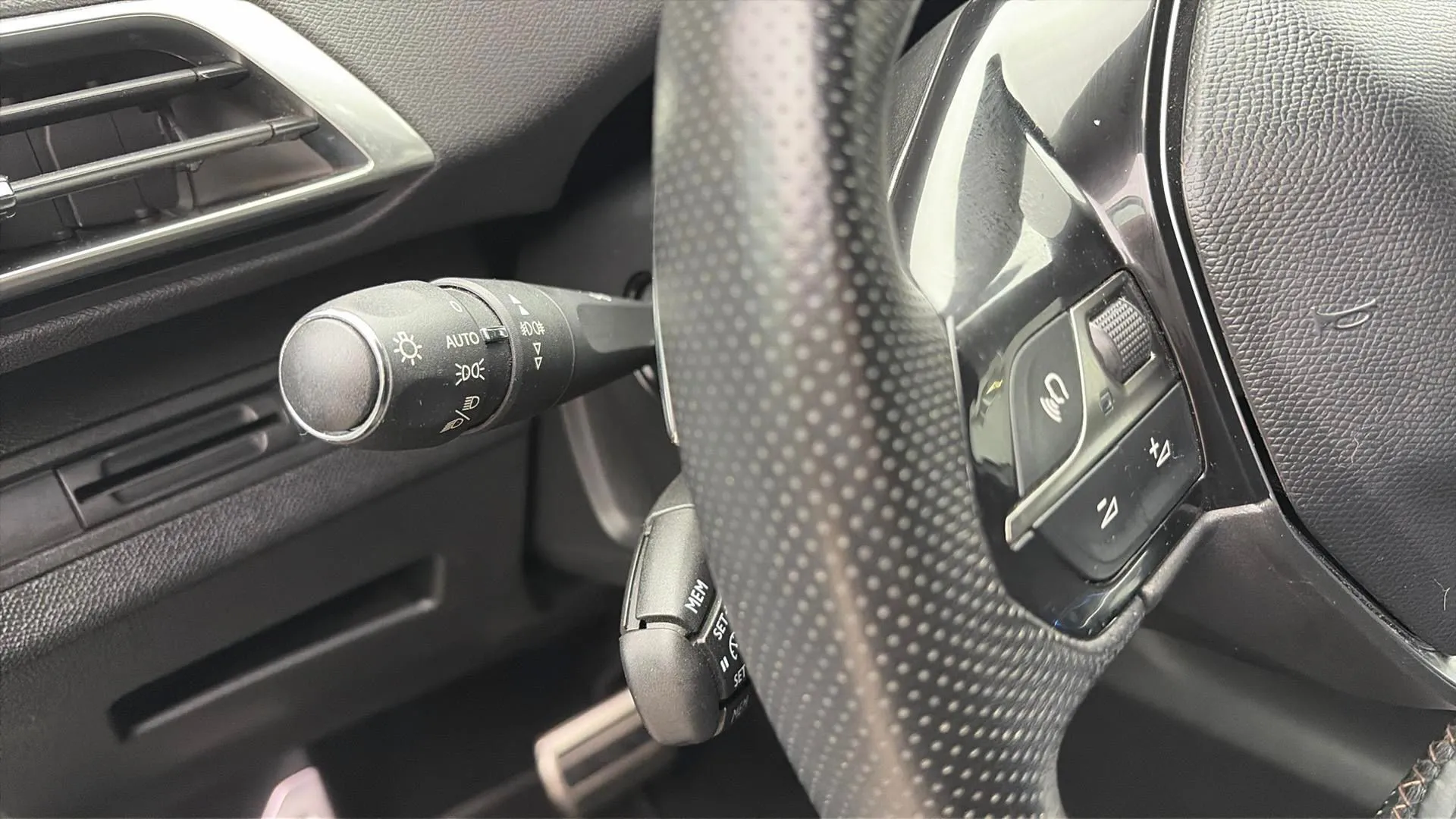 Peugeot 3008 PureTech EAT8 GT Line - foto 18