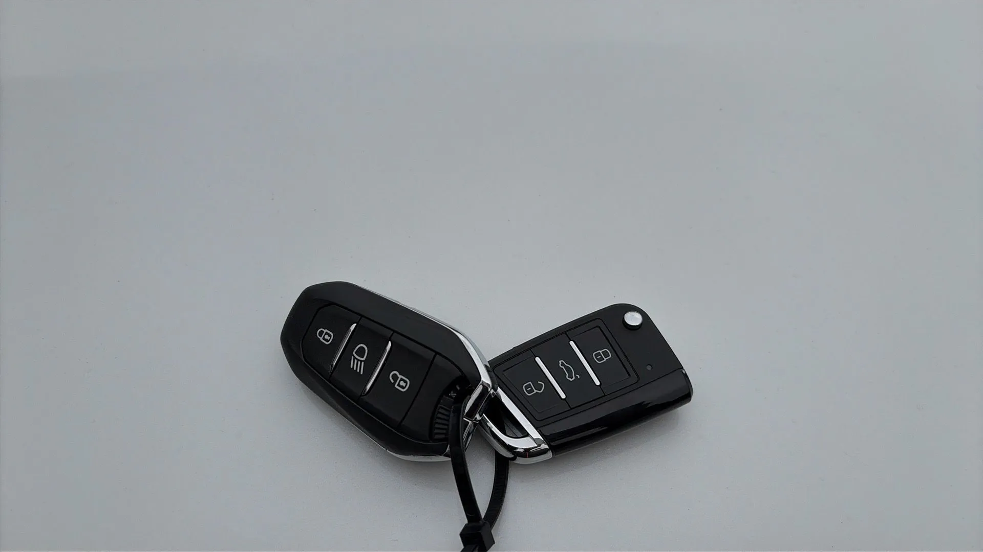 Peugeot 3008 PureTech EAT8 GT Line - foto 26