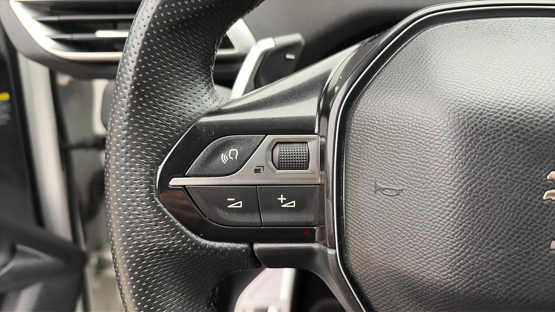 Peugeot 3008 PureTech EAT8 GT Line - foto 16