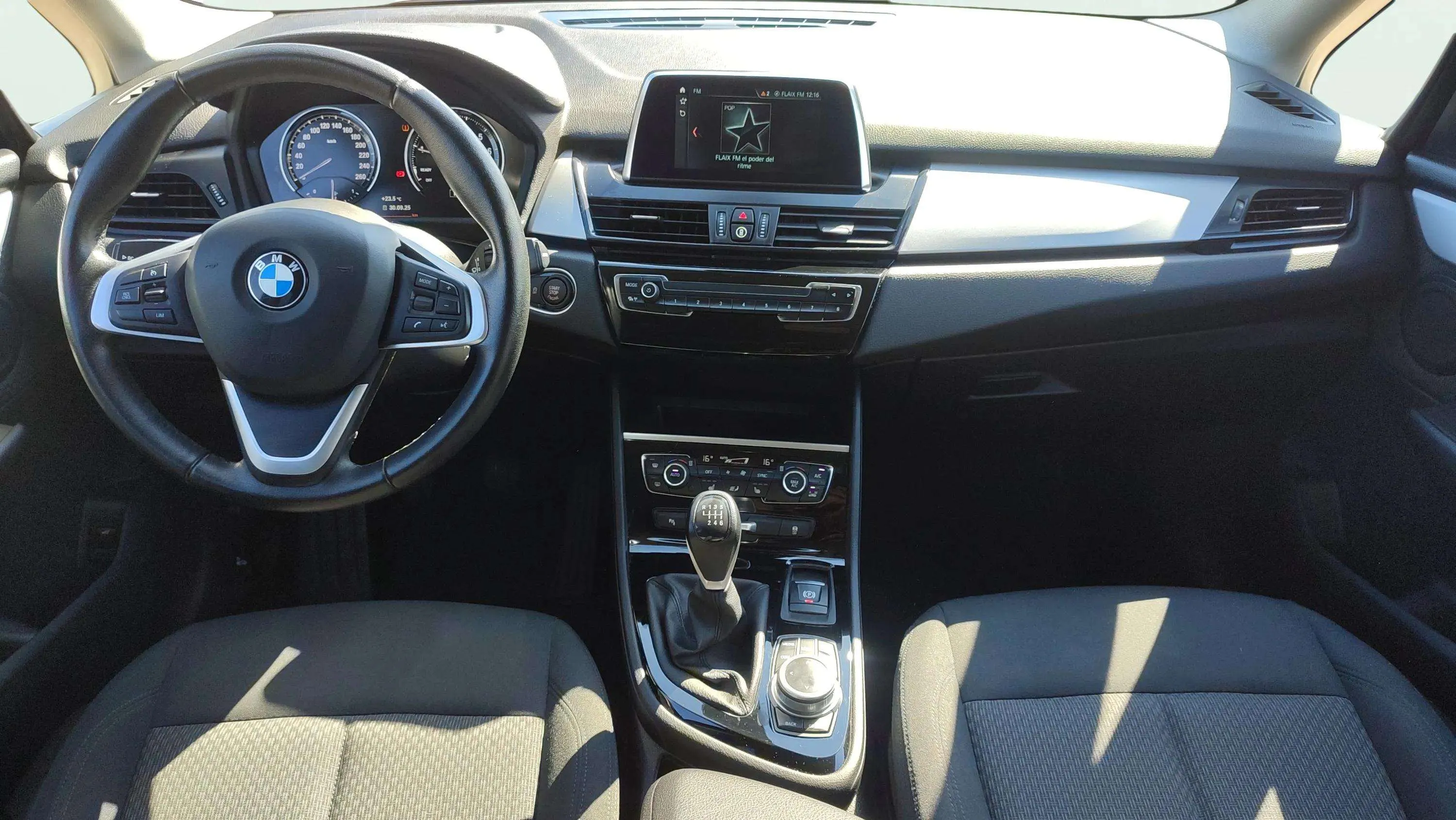 BMW Serie 2 Gran Tourer 218i - foto 6