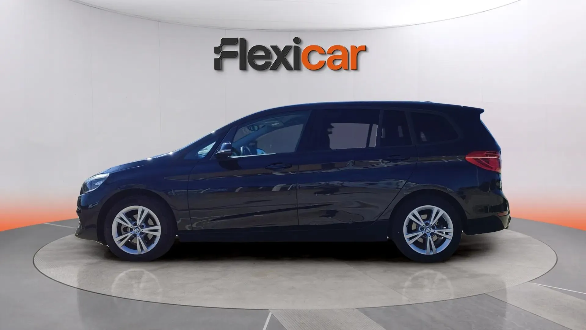 BMW Serie 2 Gran Tourer 218i - foto 5