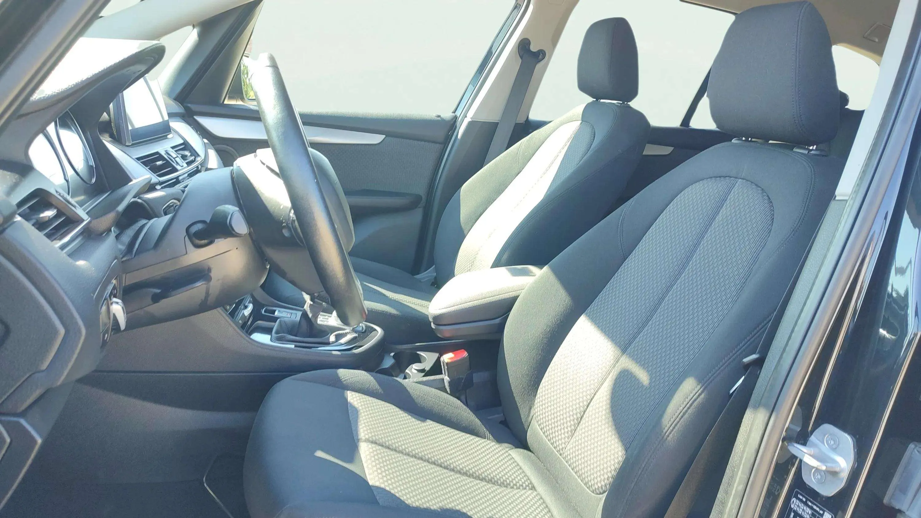 BMW Serie 2 Gran Tourer 218i - foto 10