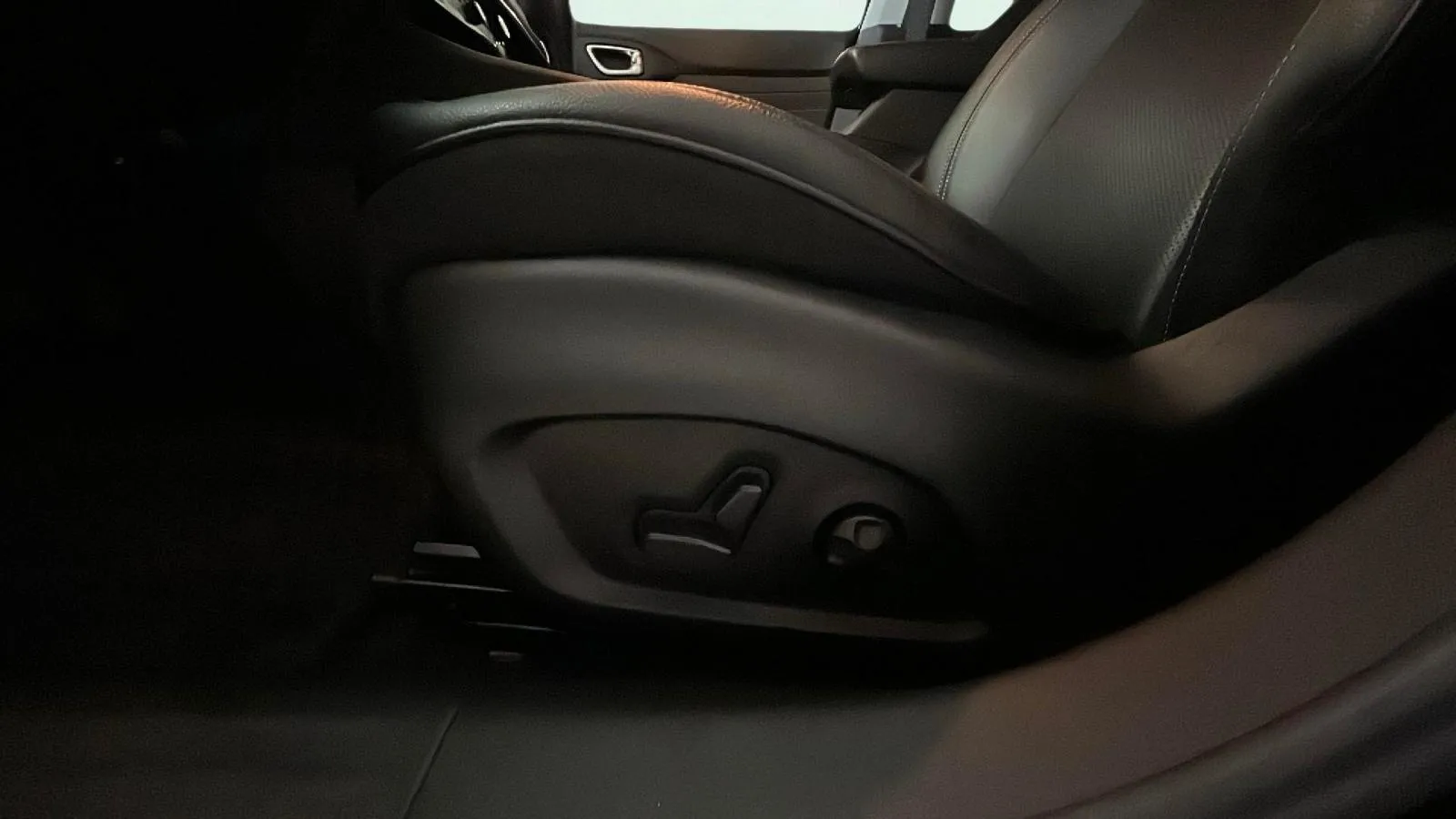 Jeep Compass 1.3 PHEV S AWD - foto 19