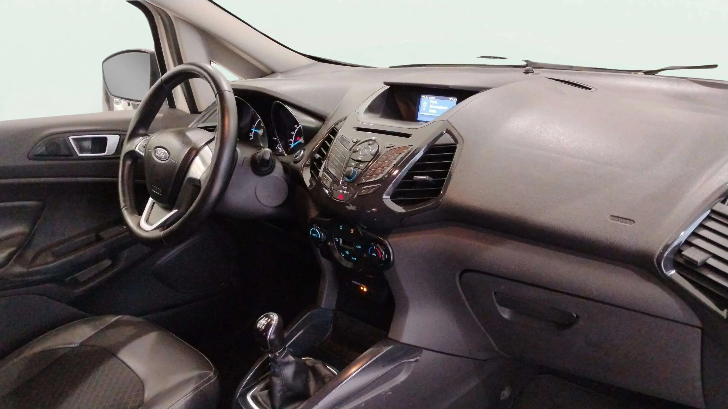 Ford EcoSport 1.5 TDCi Titanium S - foto 10