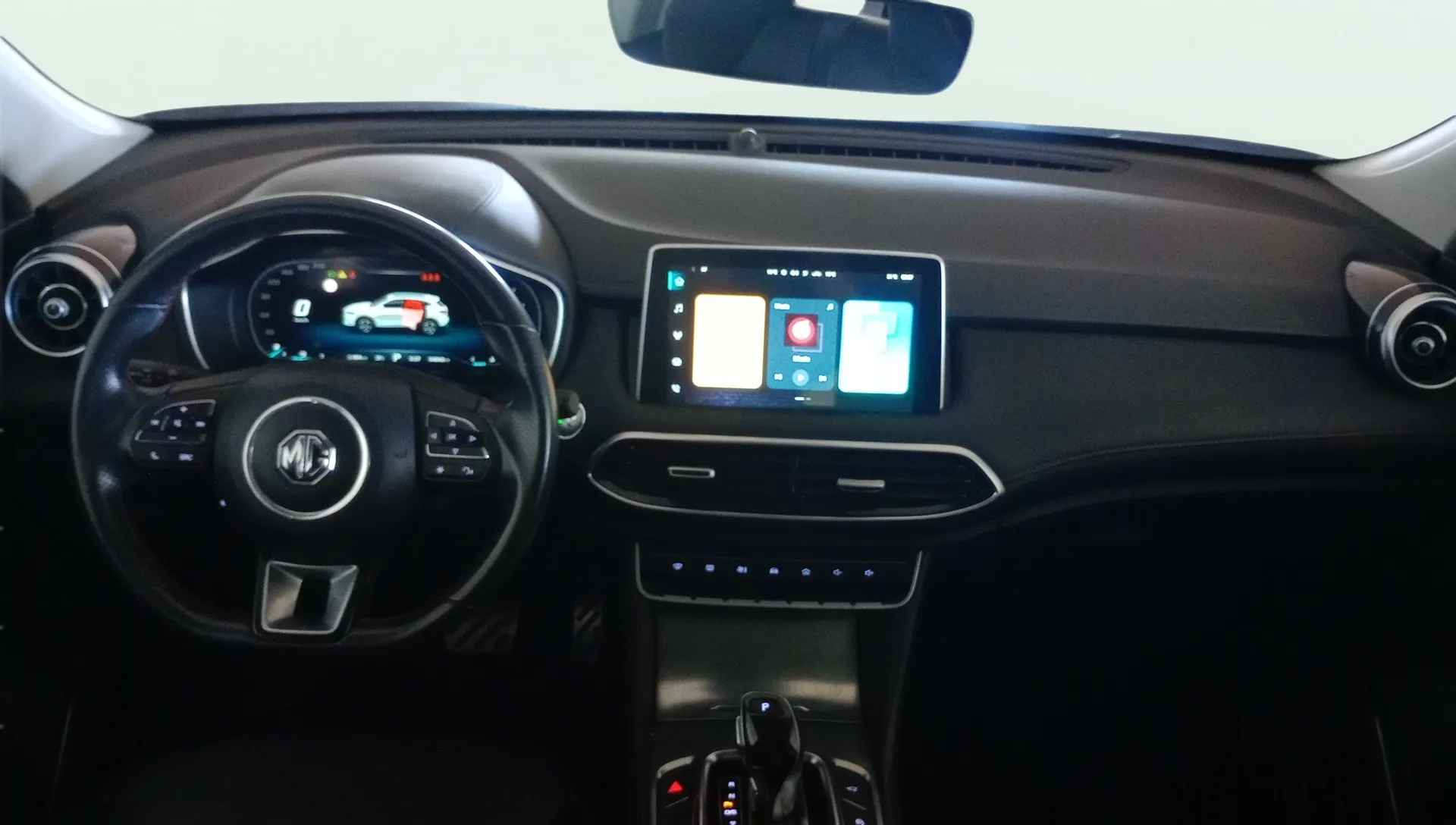 MG HS 1.5 Turbo GDI Luxury DCT - foto 11