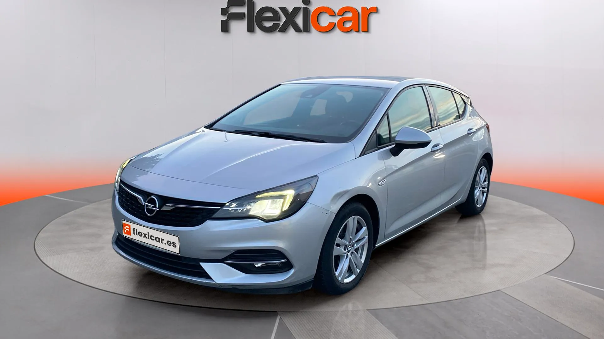 Opel Astra 1.2T SHT Business Elegance - foto 2