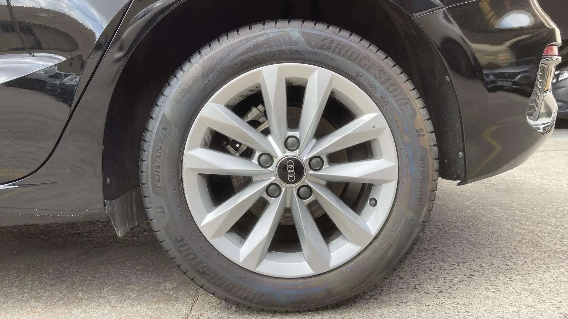 Audi A3 Sportback 30 TDI - foto 8