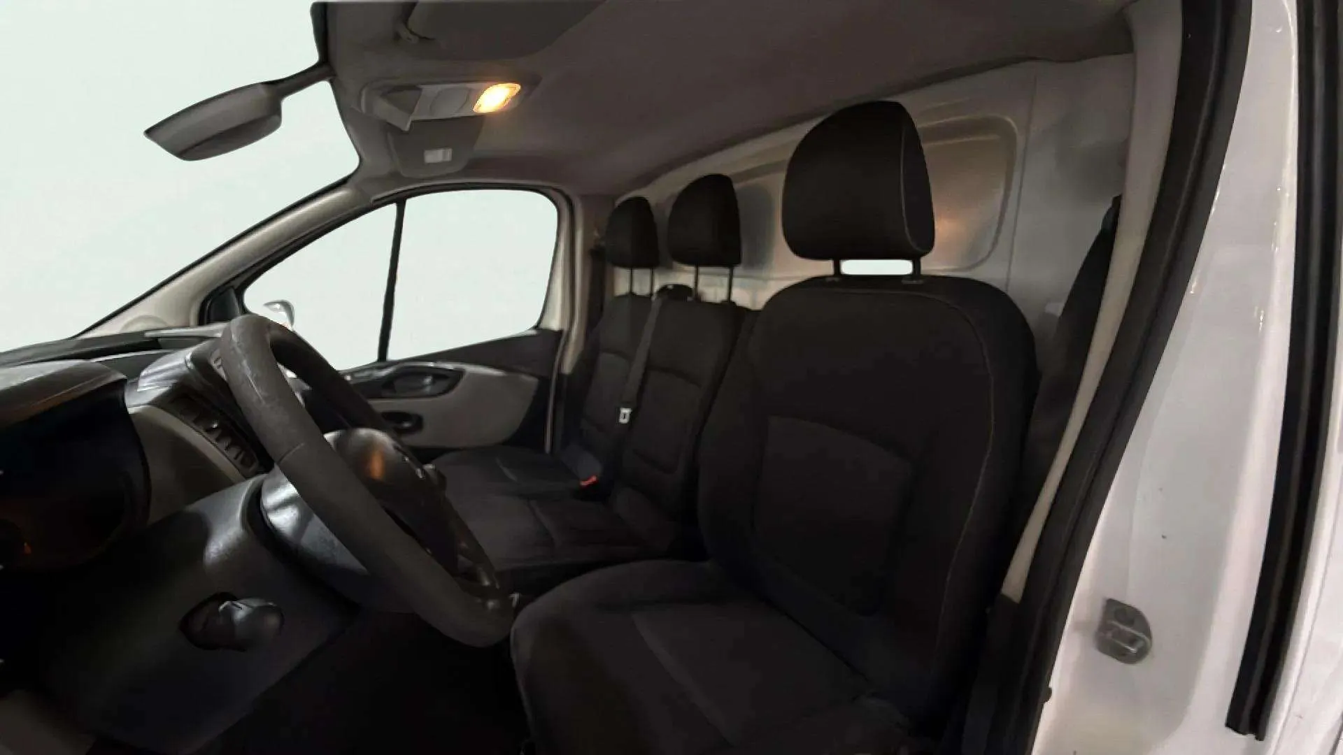 Renault Trafic SL LIM Business Largo Energy dCi -SS - foto 11