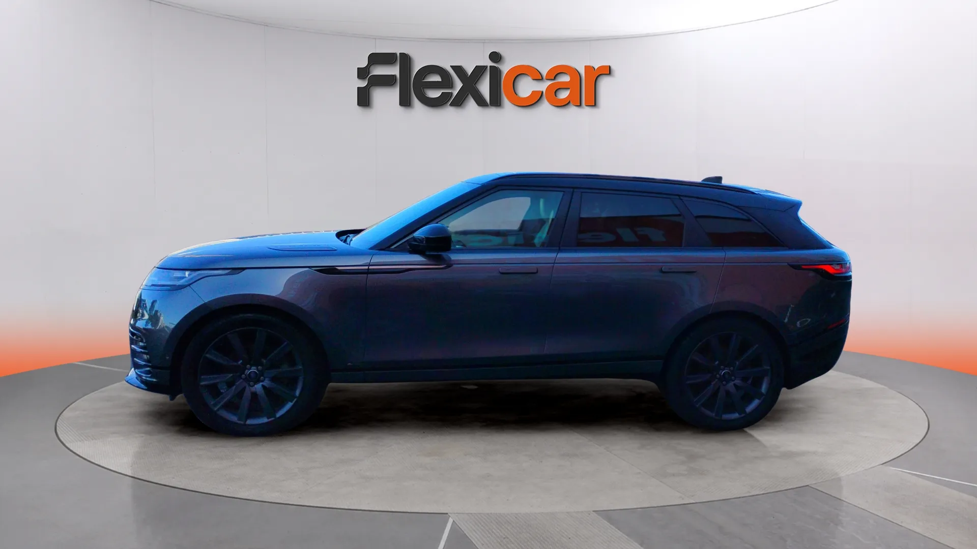 Land Rover Range Rover Velar 2.0D D180 R-Dynamic HSE 4WD - foto 4