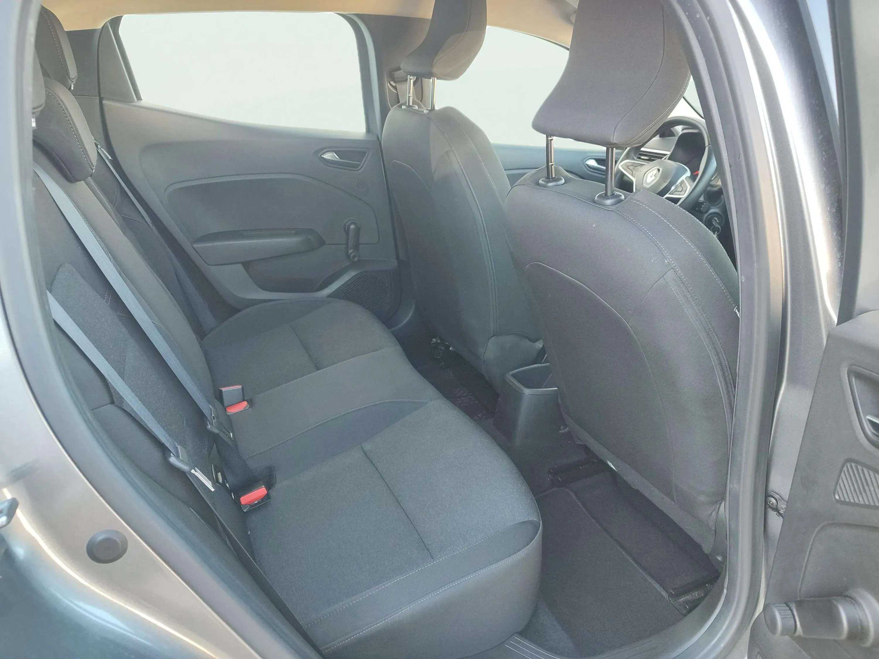 Renault Clio Equilibre TCe - foto 11