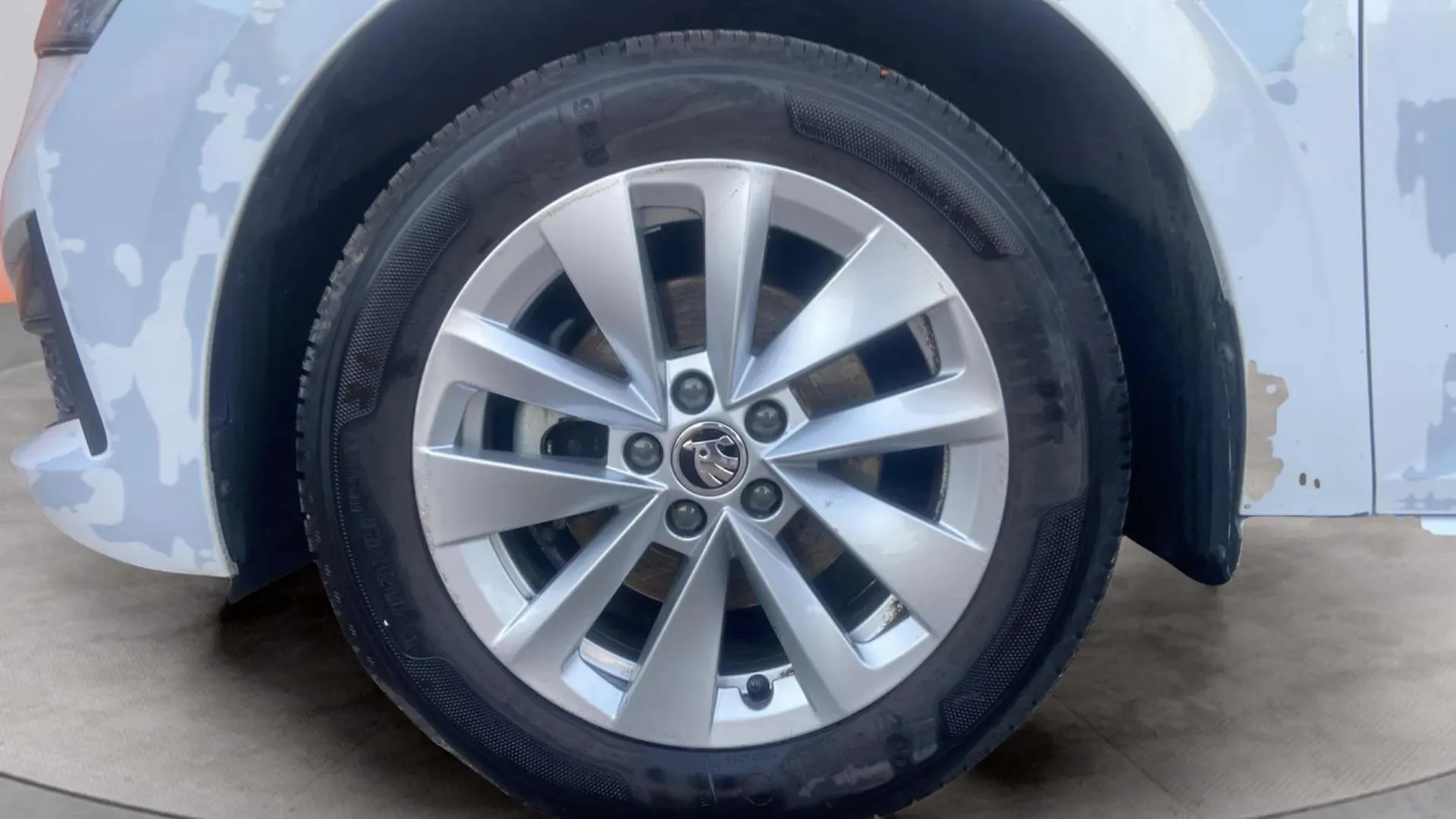 Škoda Scala 1.0 TSI Ambition - foto 8